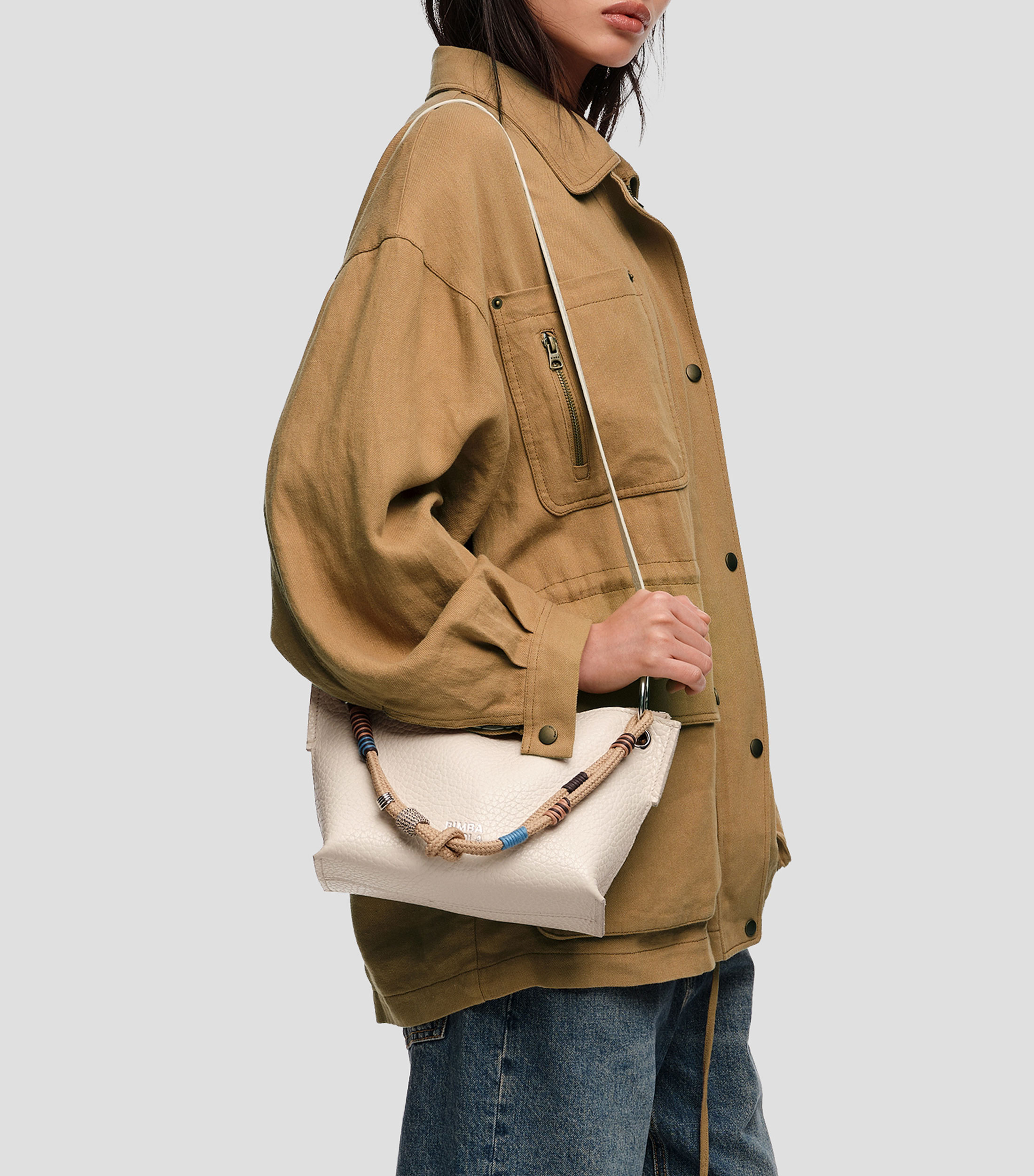 Bolsa crossbody trapecio mediano piel blanco roto Mujer