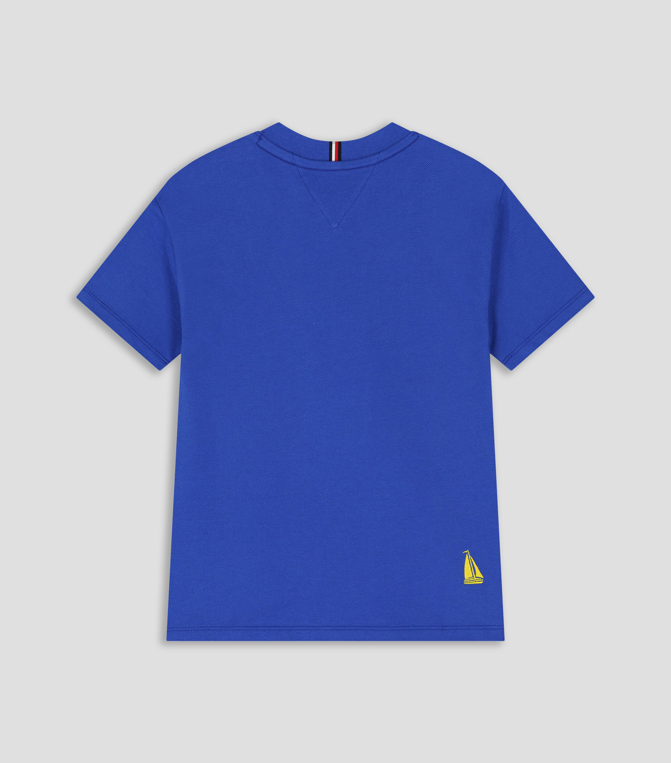 Playera cuello redondo manga corta lisa con bordado Niño