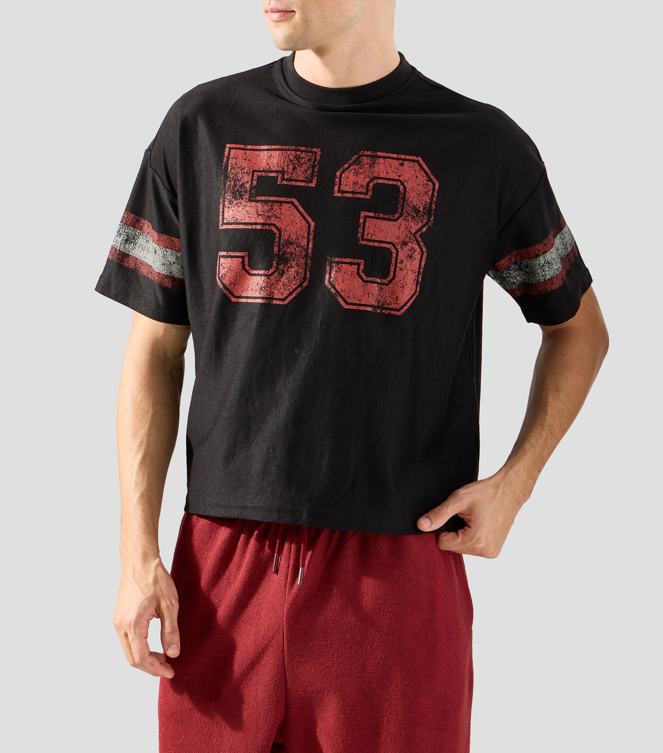 Playera cuello redondo manga corta estampada Hombre