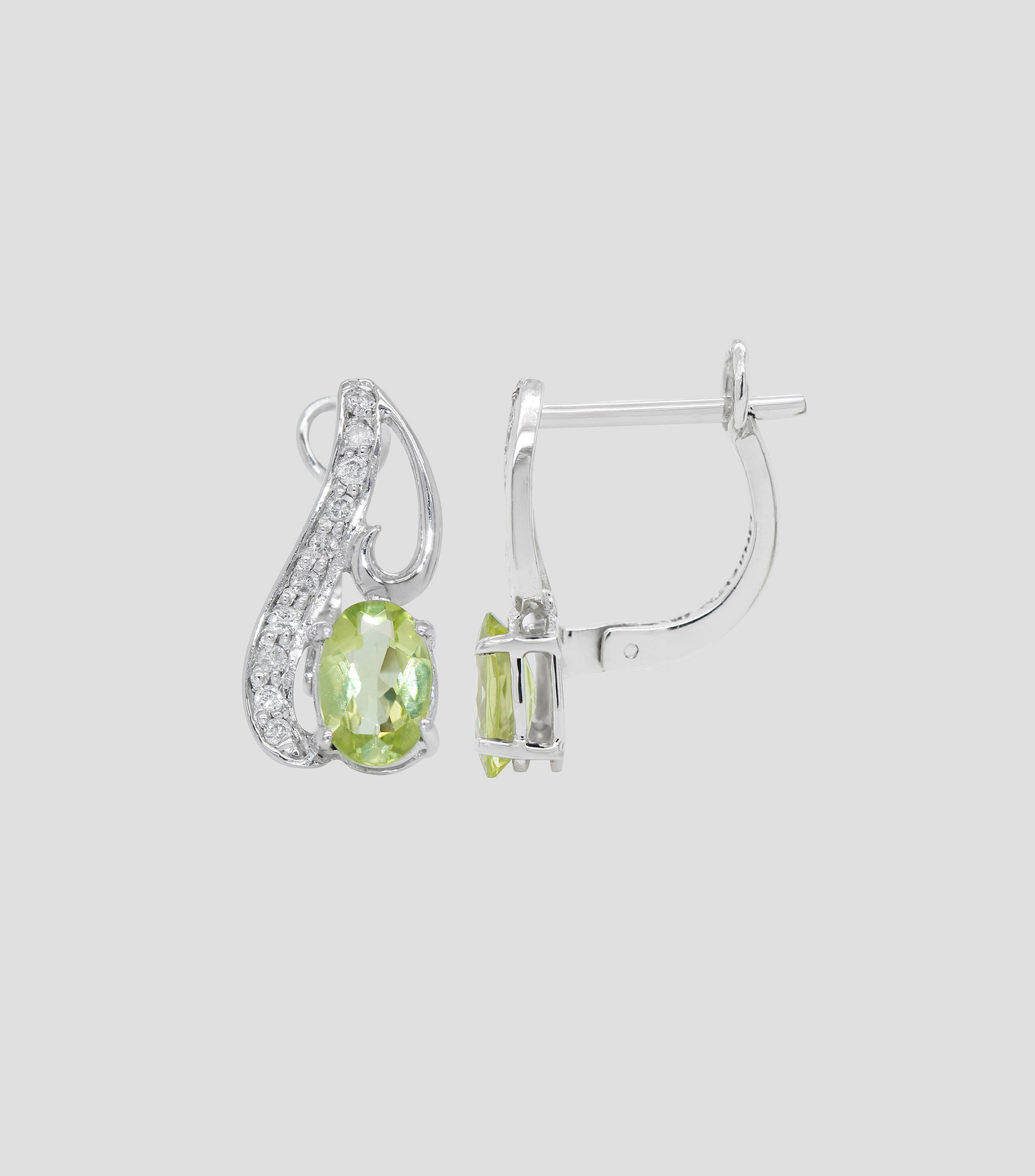 Aretes en Oro Blanco de 14 Kilates Mujer