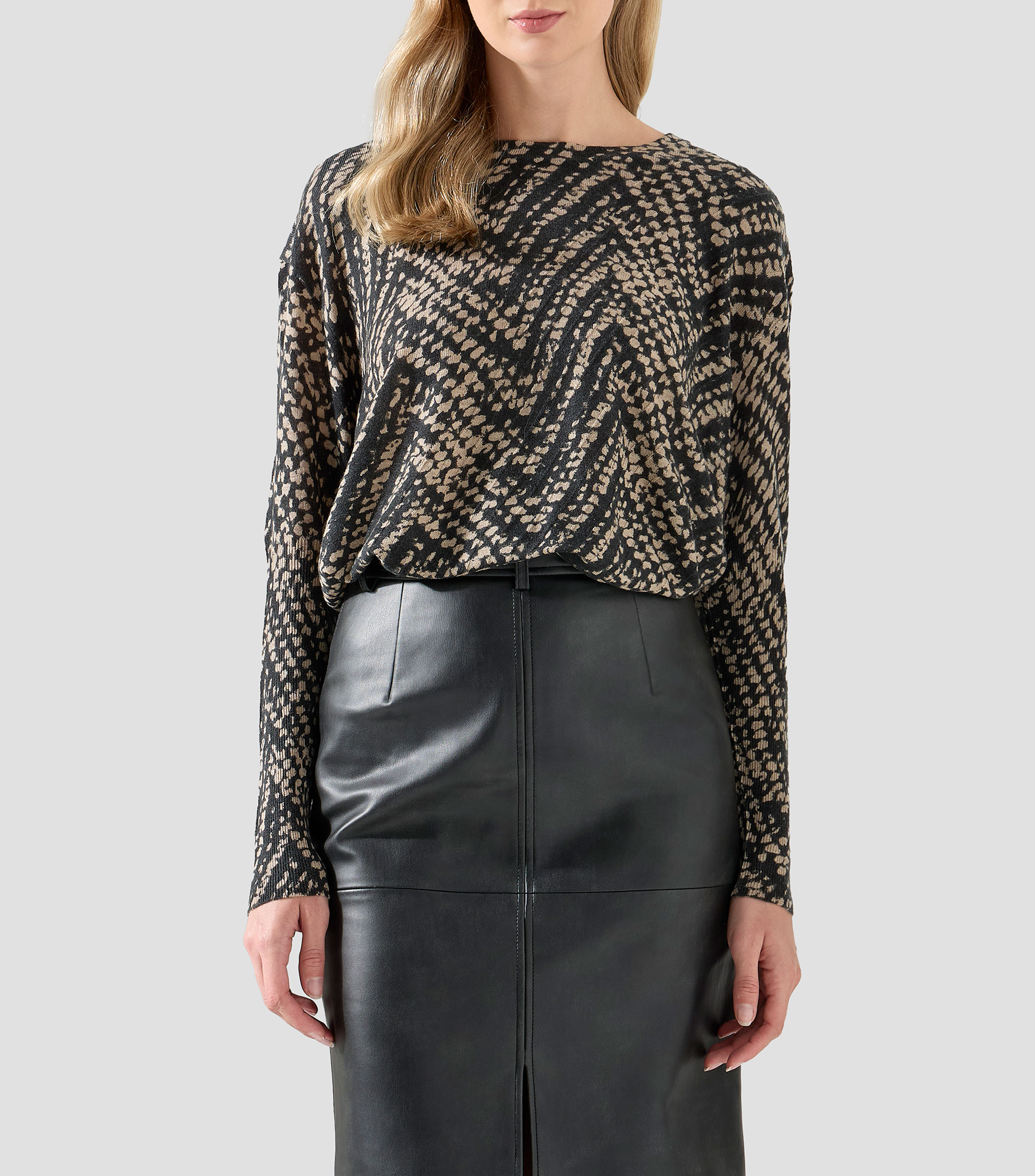 Suéter Cuello Redondo Mujer