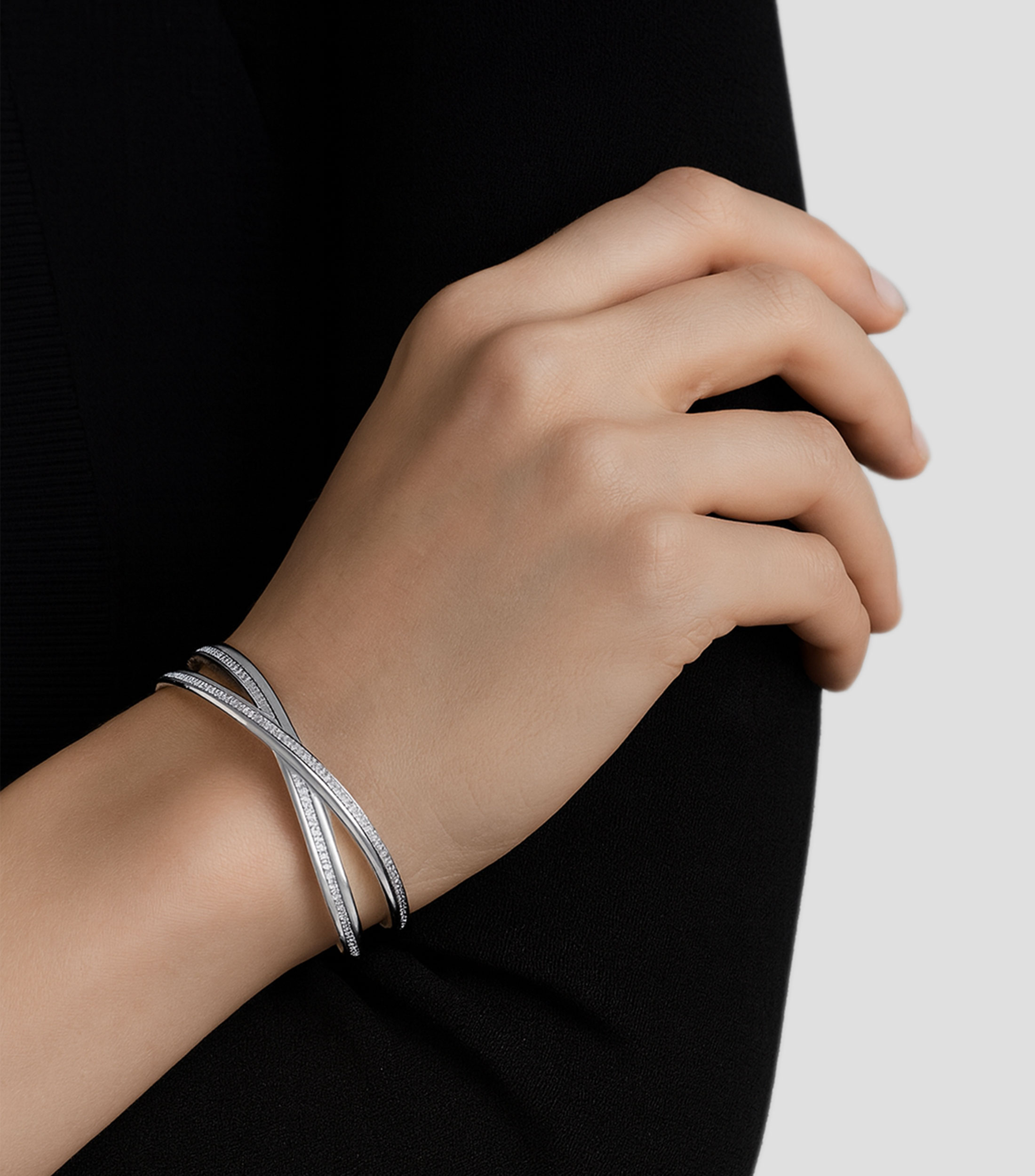 Brazalete en oro blanco de 18 kilates con diamantes Cialoma Mujer