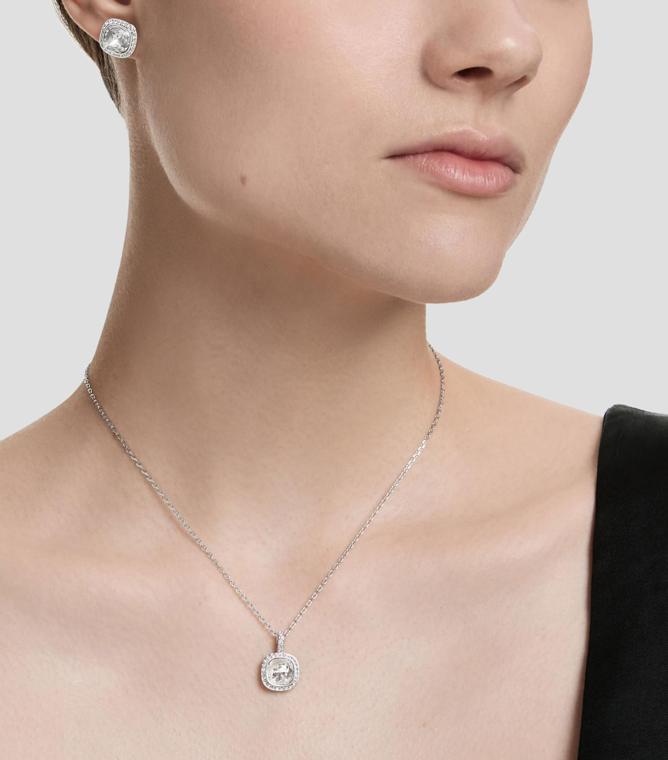 Set aretes y collar Mujer