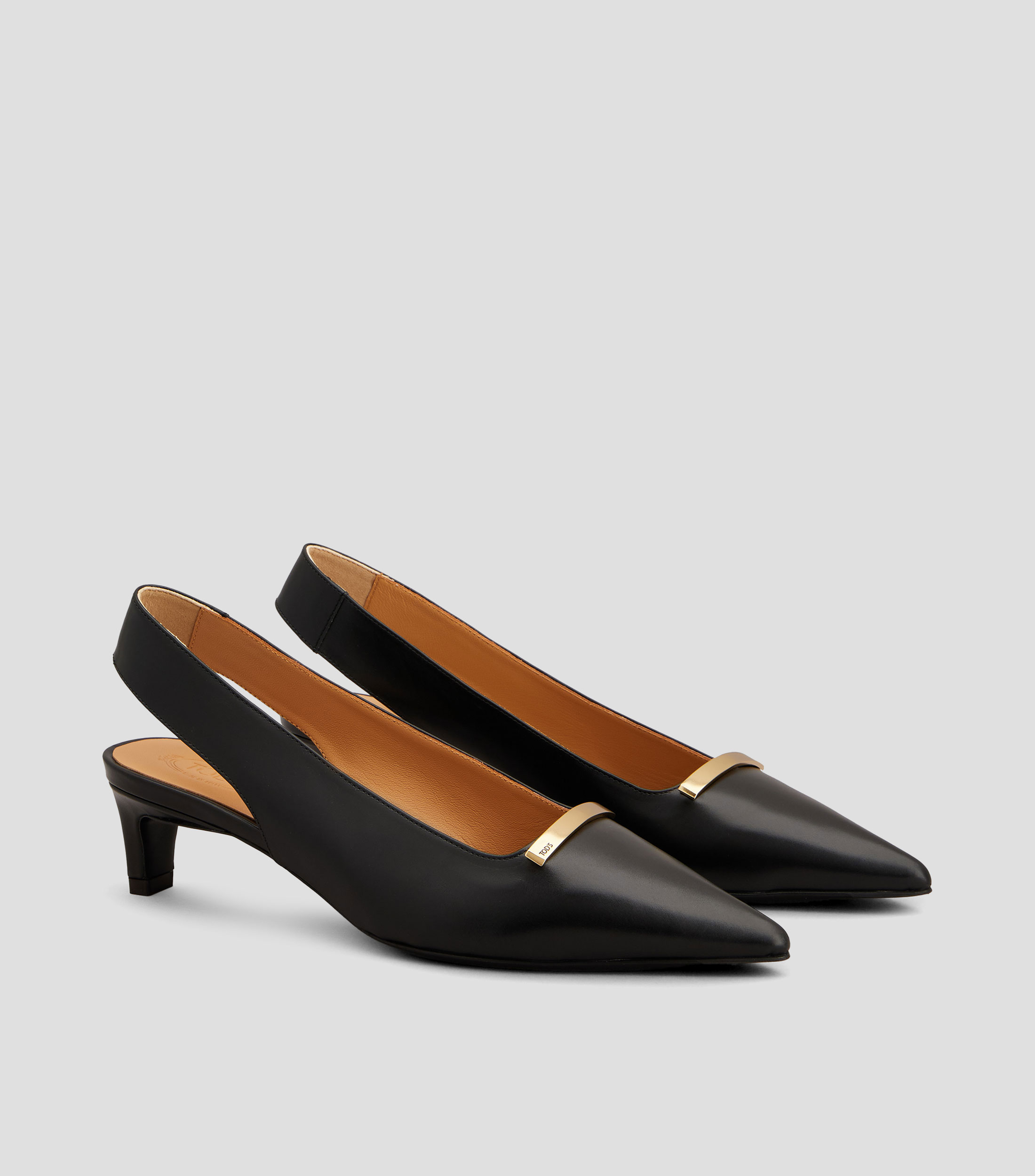 Zapatillas Cuoio T40 Mujer