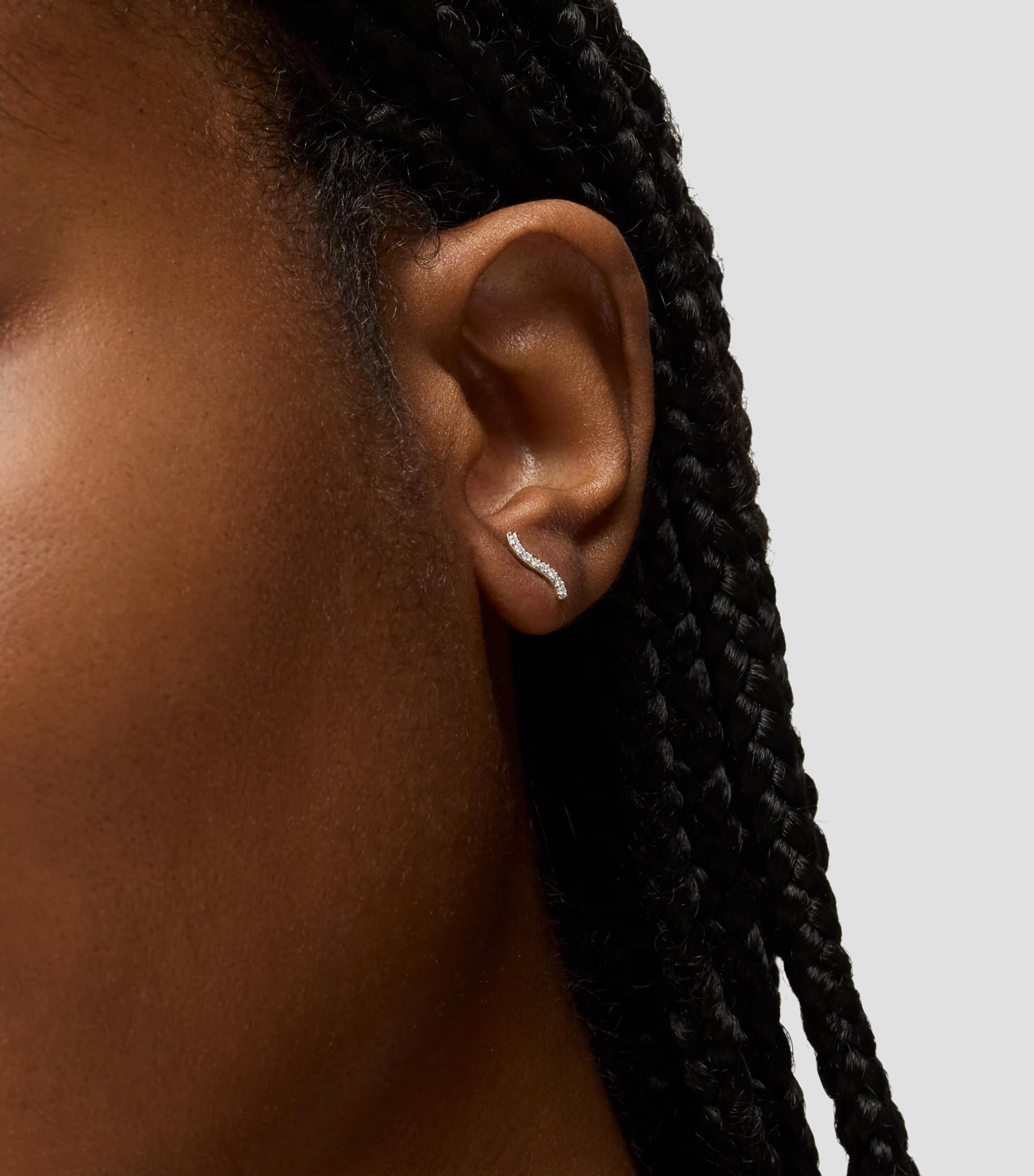 Aretes en oro amarillo de 18 kilates con diamantes Les Classiques Mujer