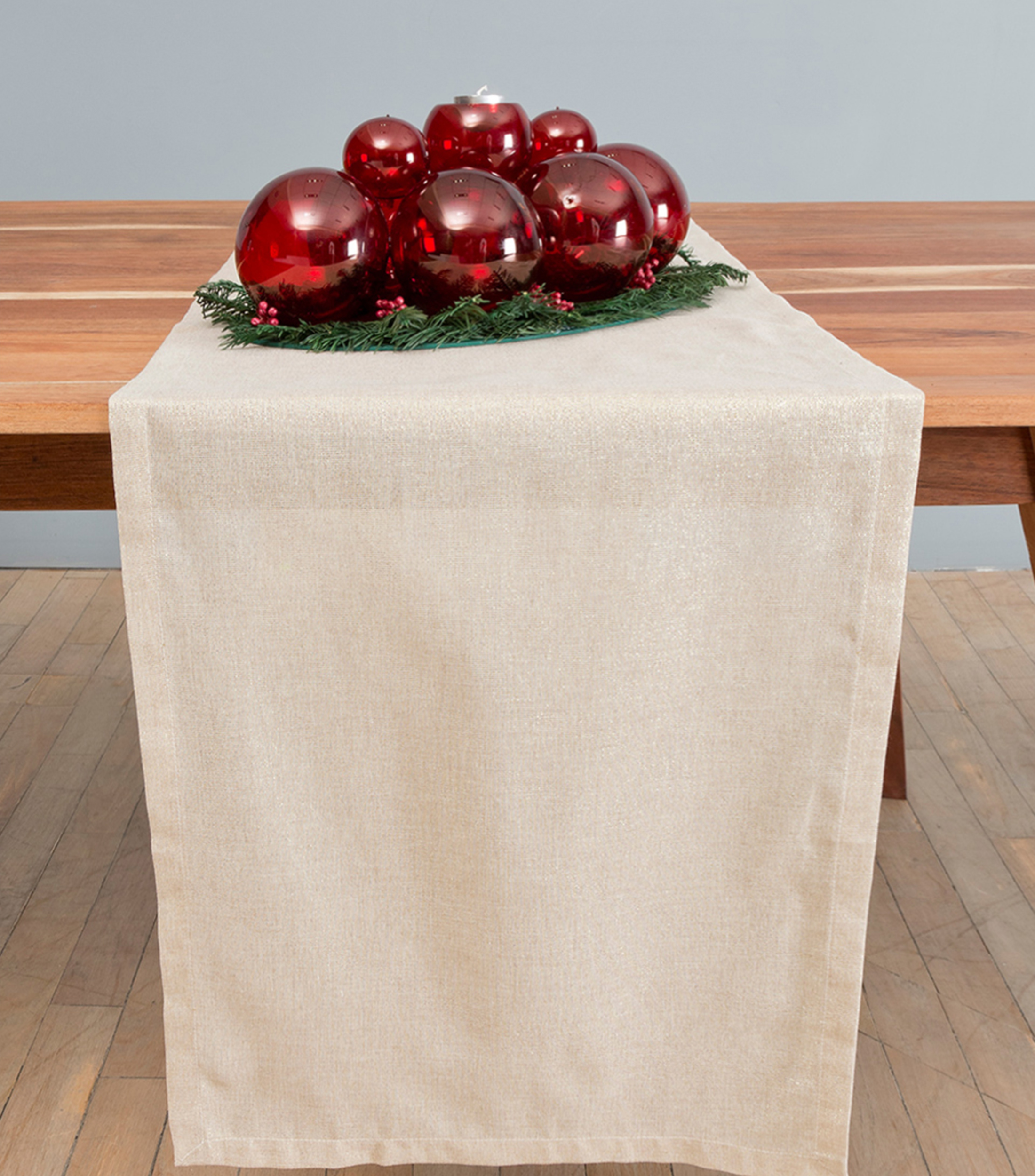 Camino de Mesa Lurex Oro