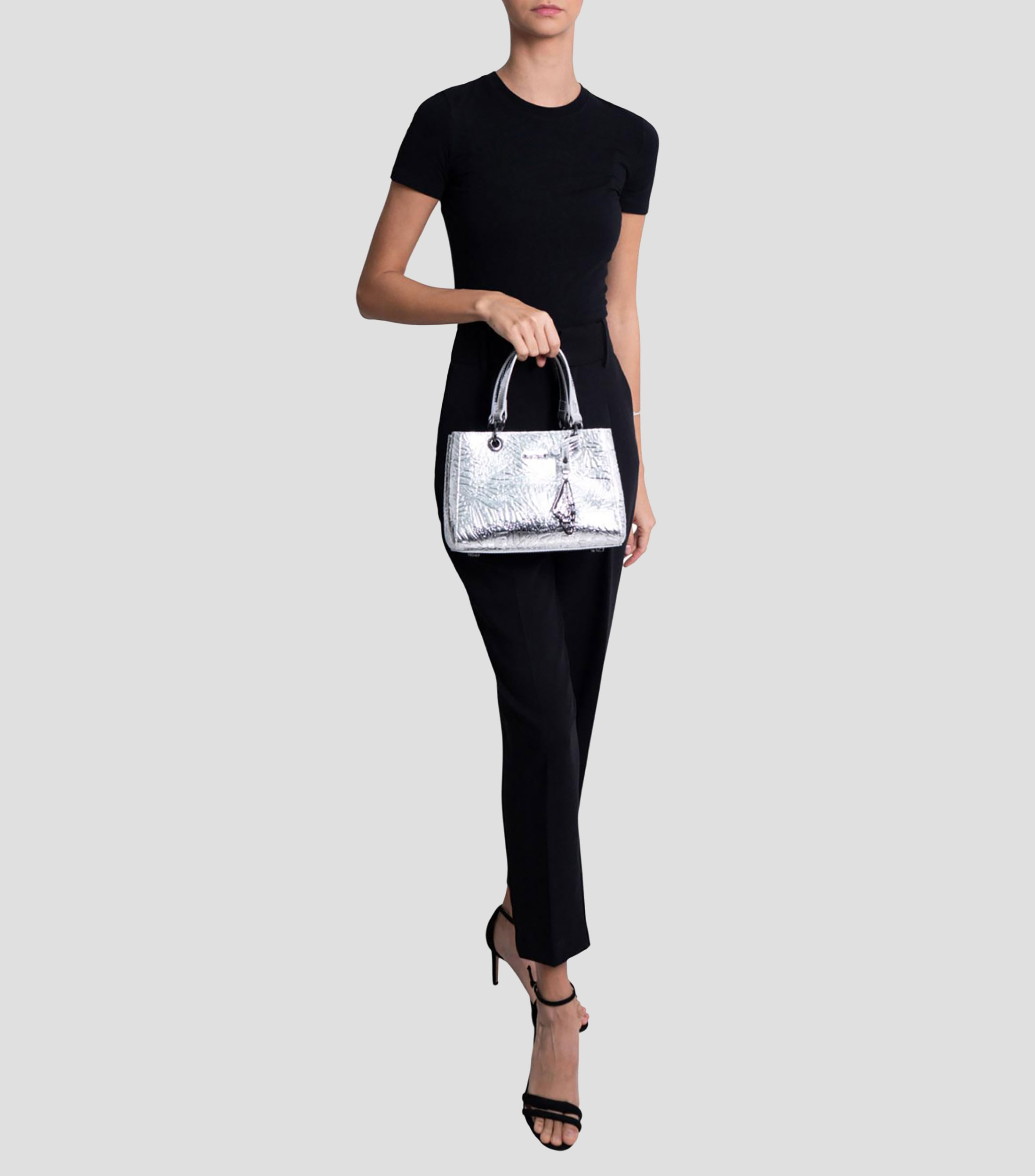 Bolsa Satchel en piel con grabado de mariposa Mujer