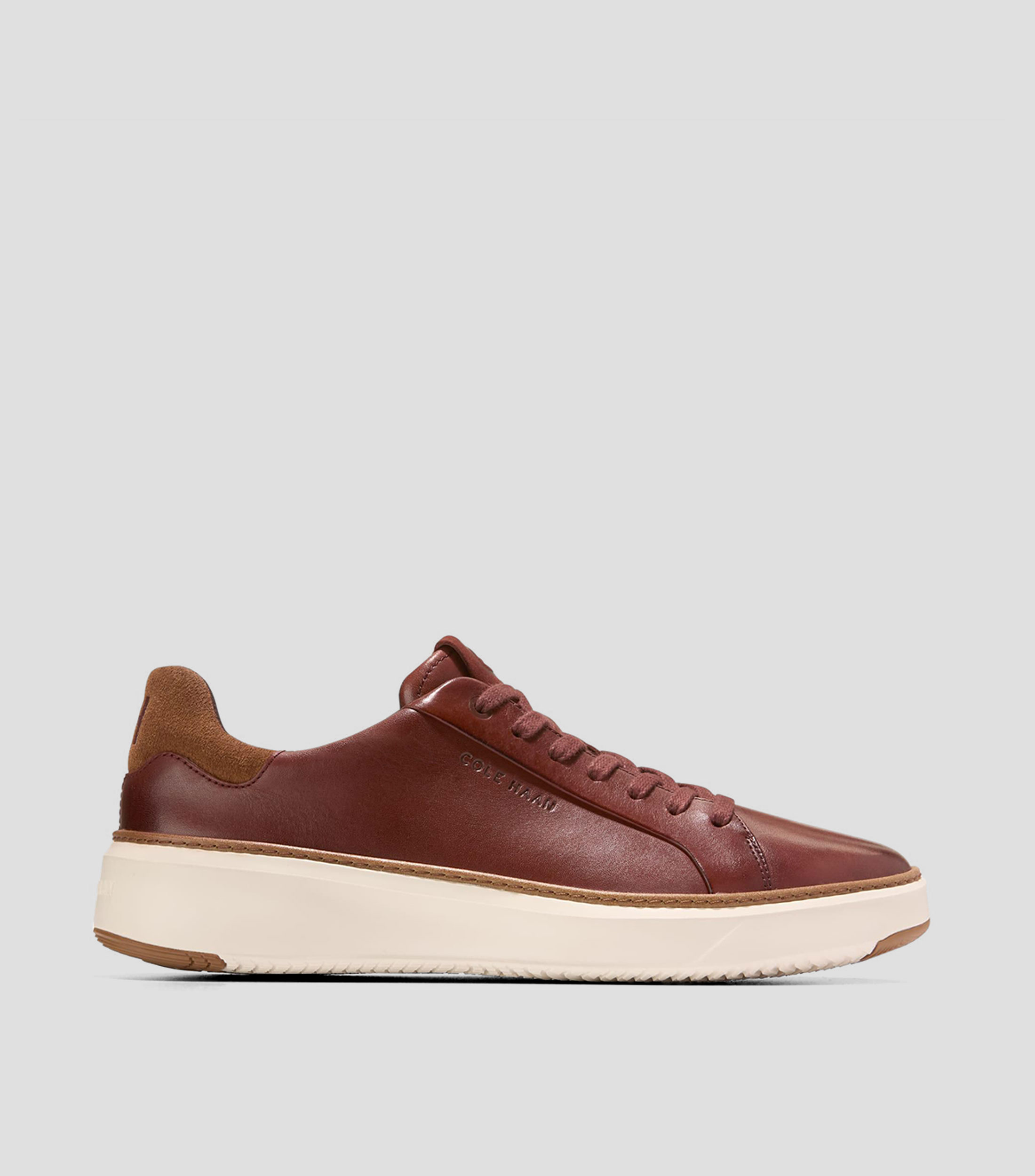 Tenis casuales GrandPro Topspin de piel Hombre