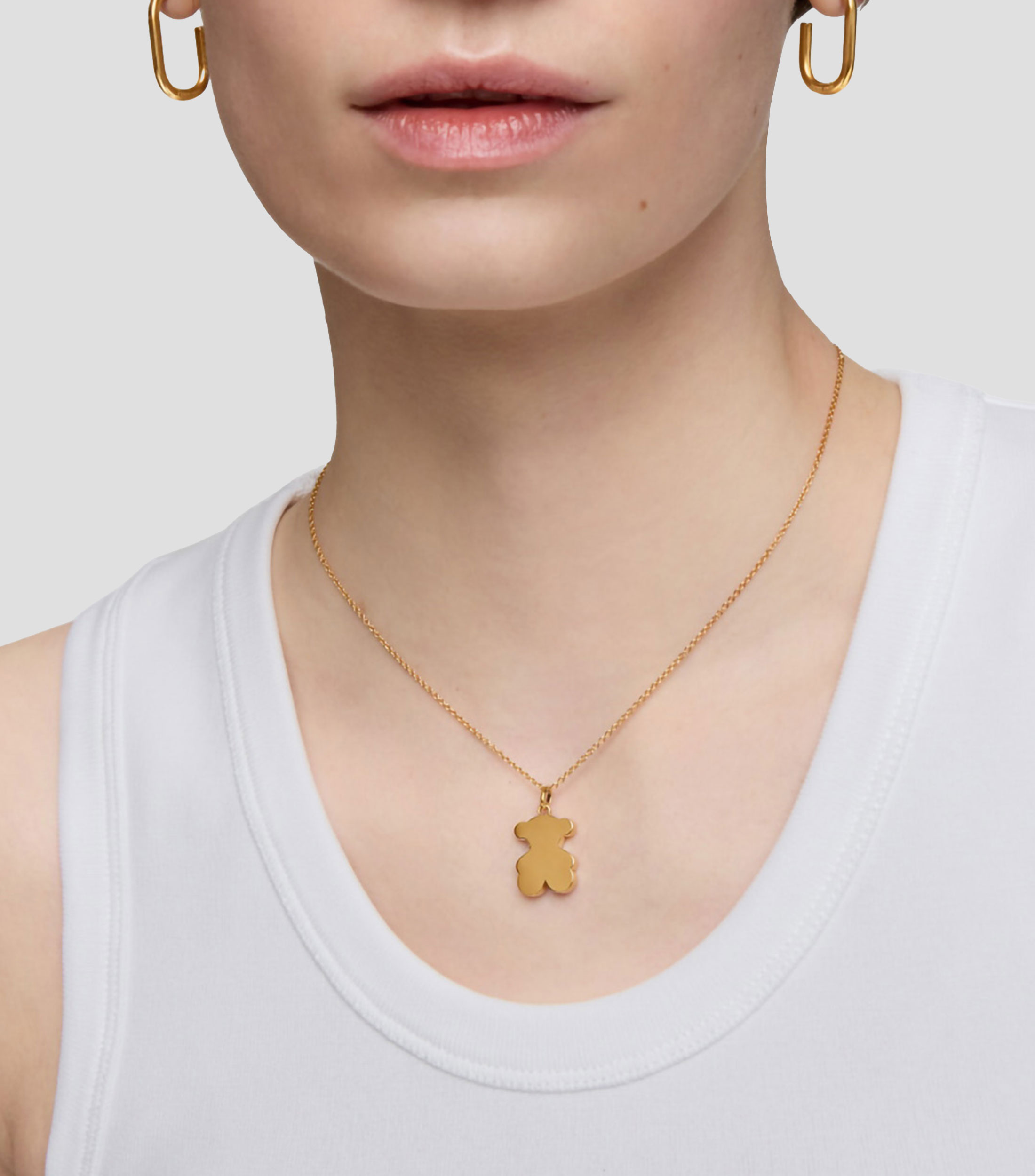 Dije en oro de oso Mujer