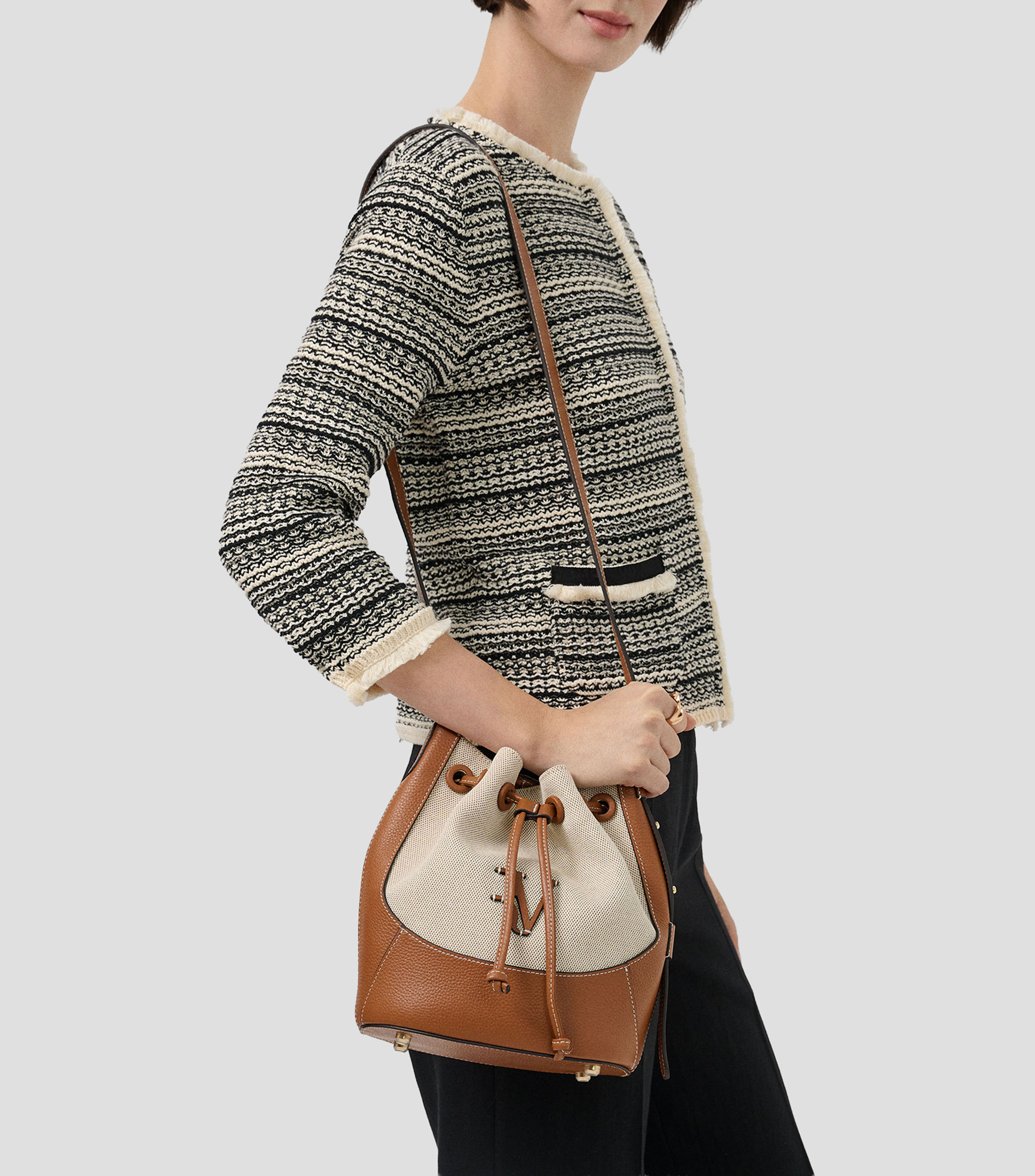 Bolsa bucket beige Lera lisa Mujer