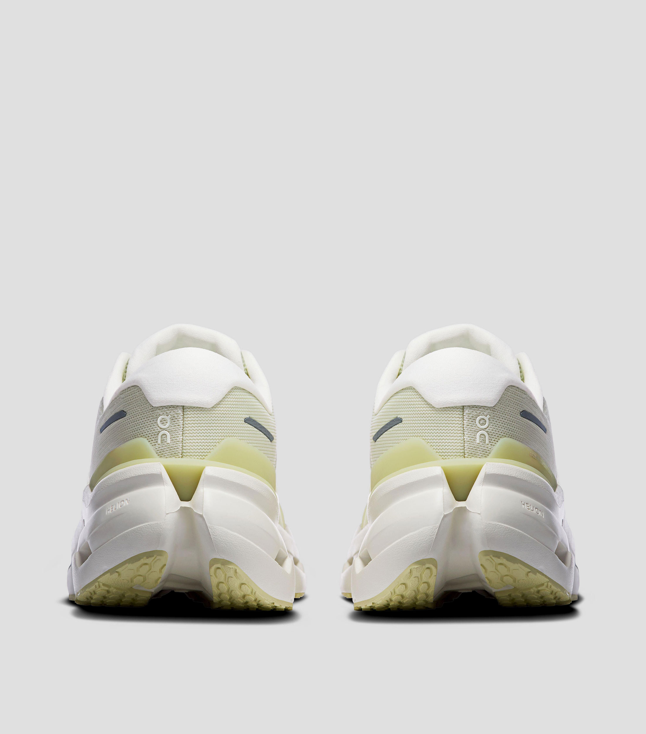 Tenis para correr Cloudrunner 3 Mujer