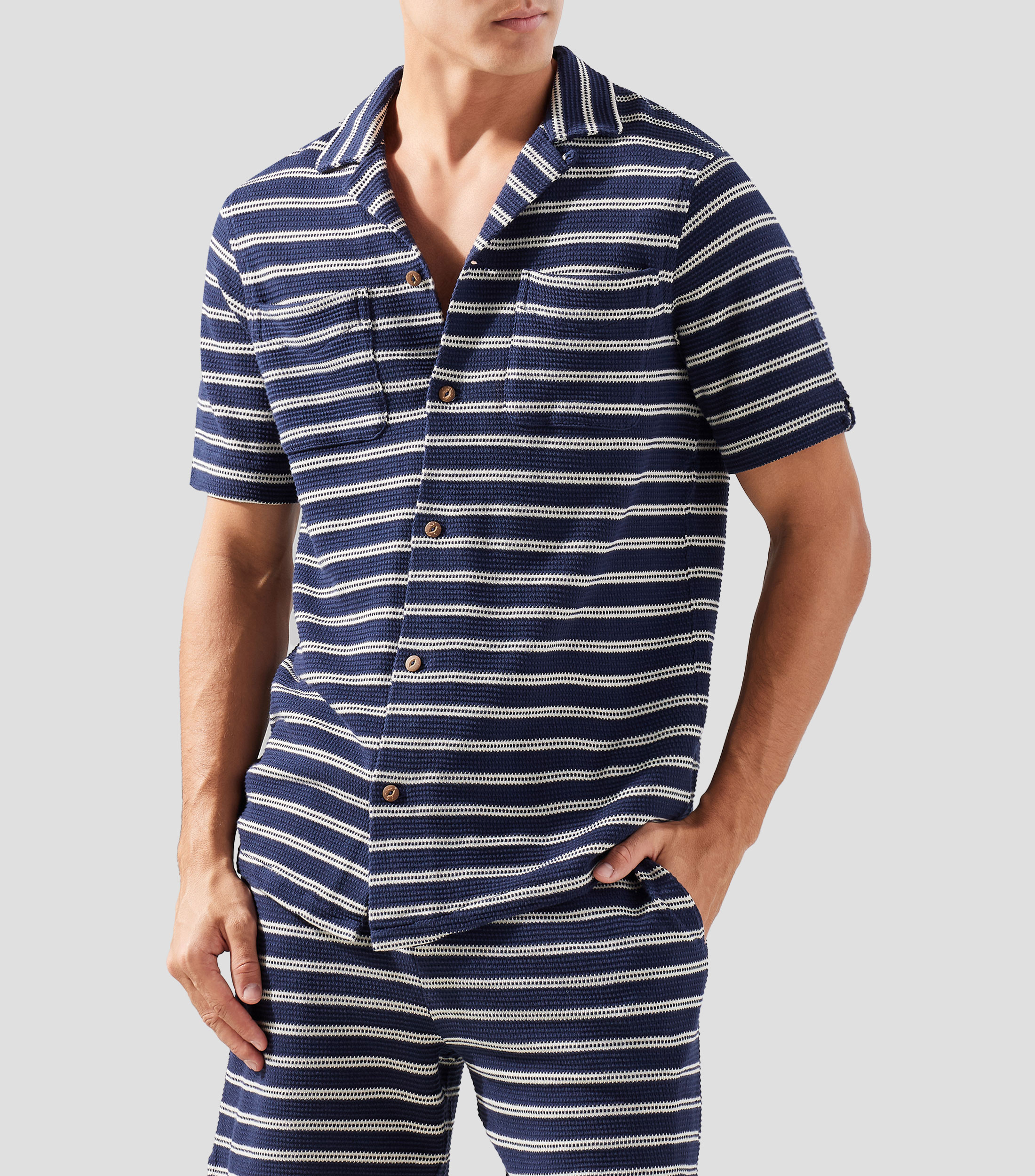 Camisa a rayas manga corta Hombre