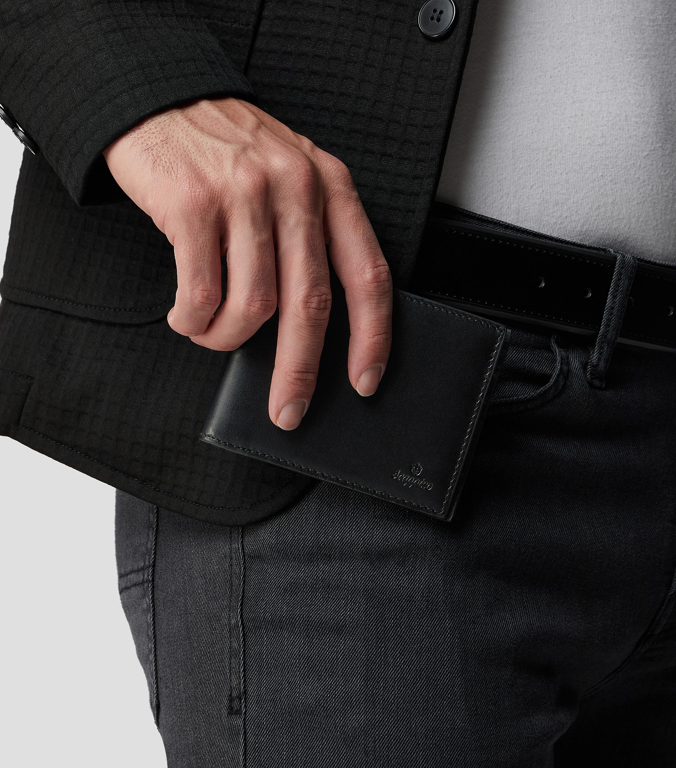 Cartera Bifold Negra en Piel Hombre