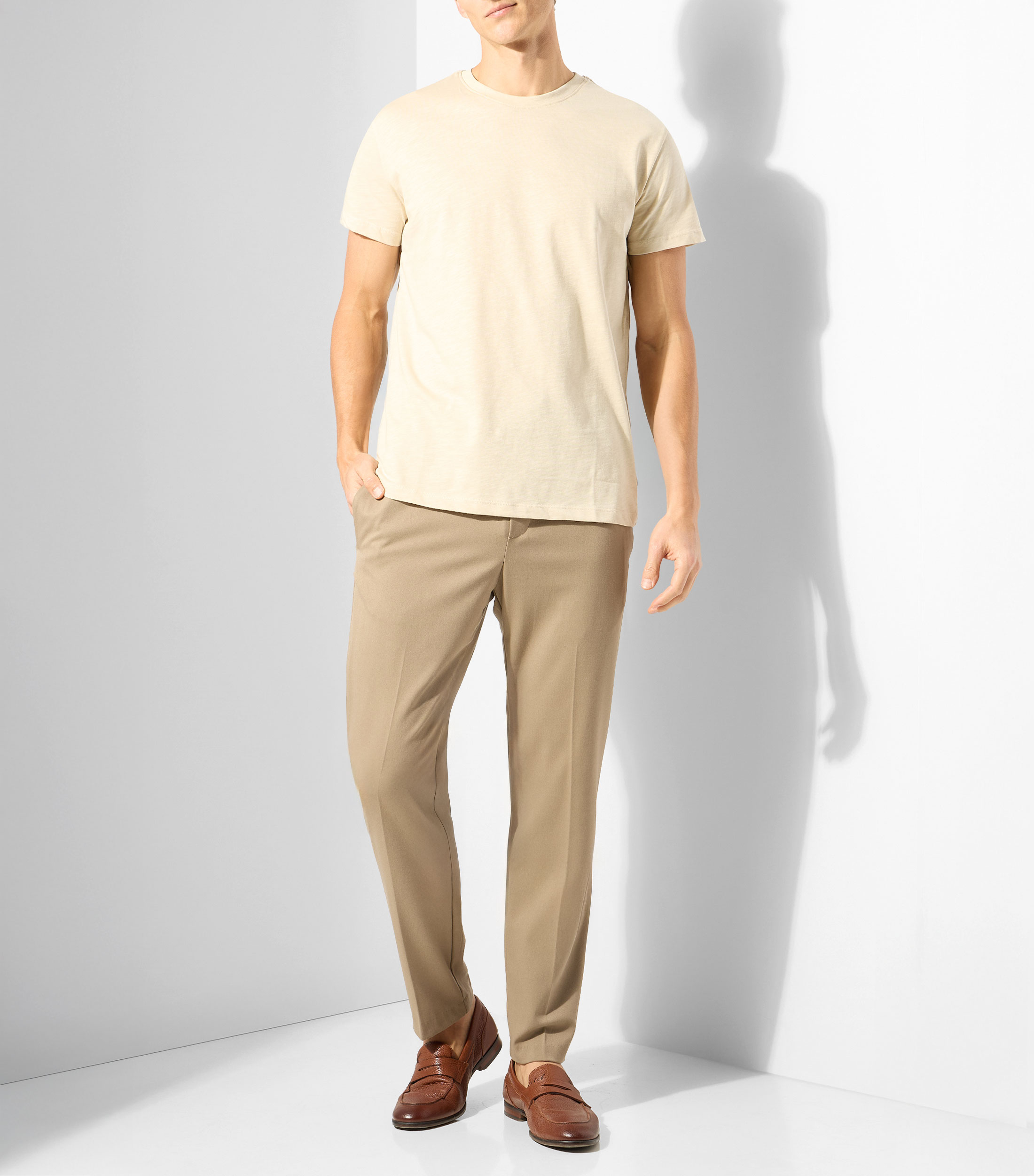 Playera cuello redondo manga corta lisa Hombre