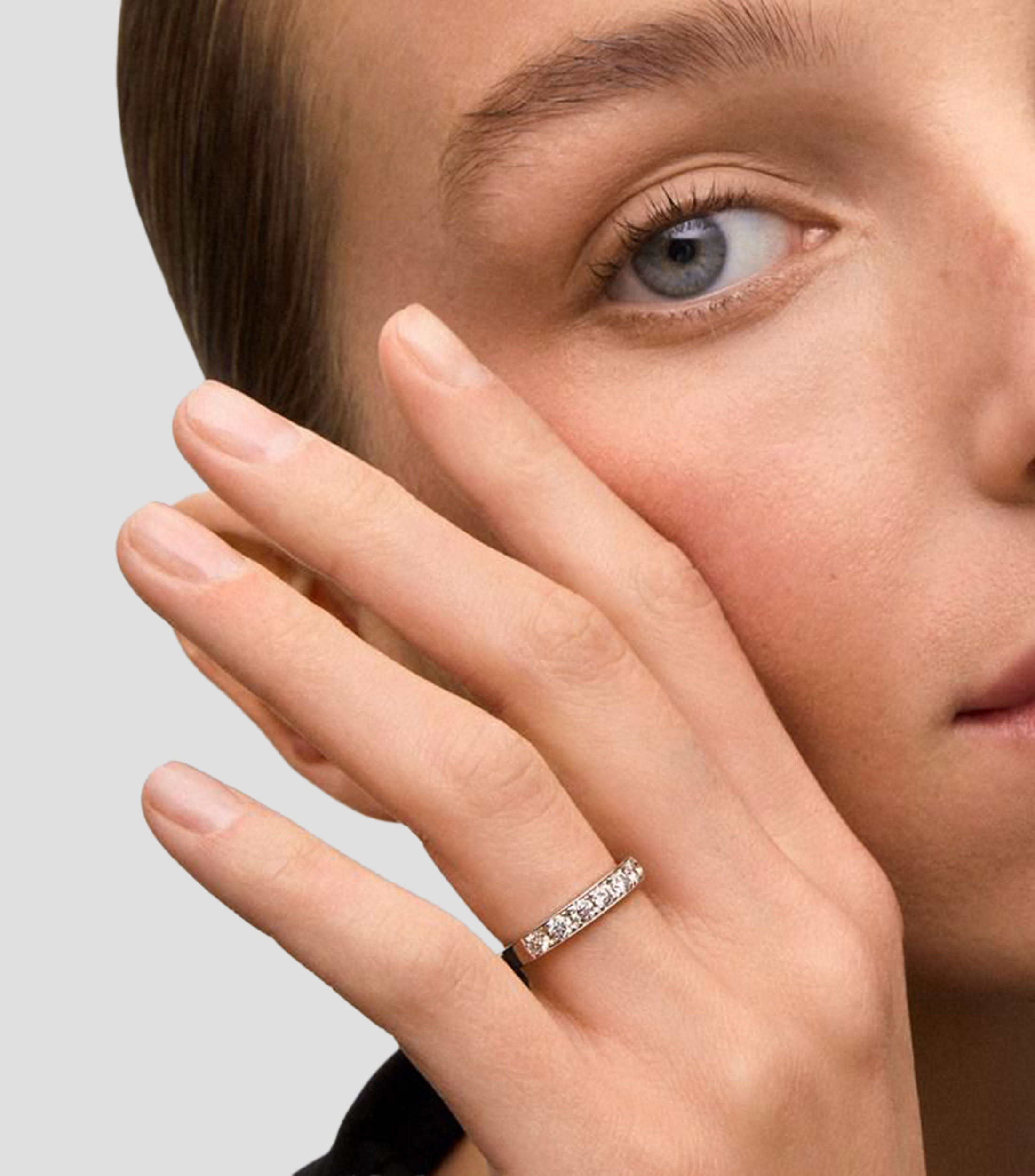 Anillo en Oro blanco de 18 Kilates con diamantes Mujer