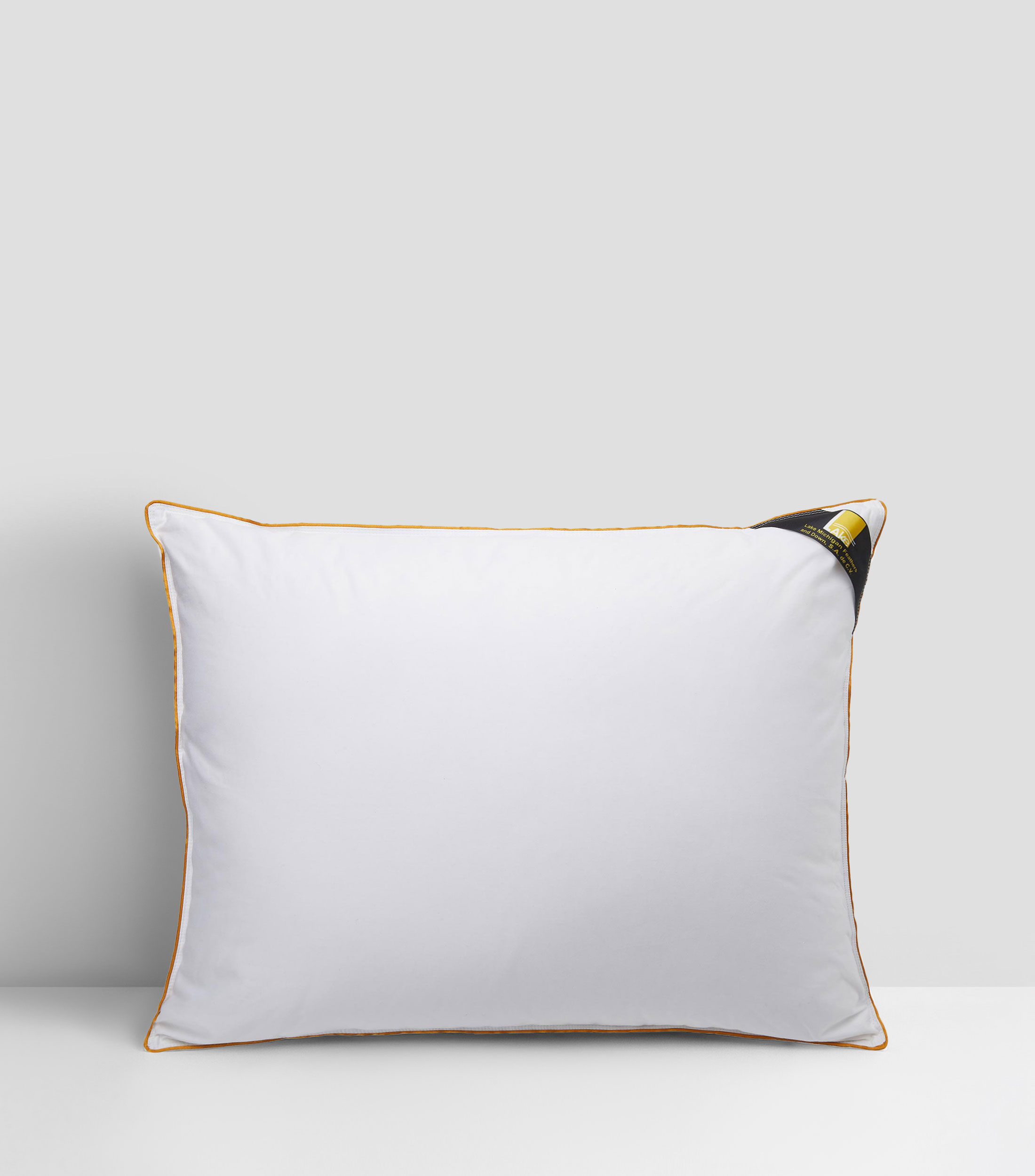 Almohada Estándar Suave Blanca