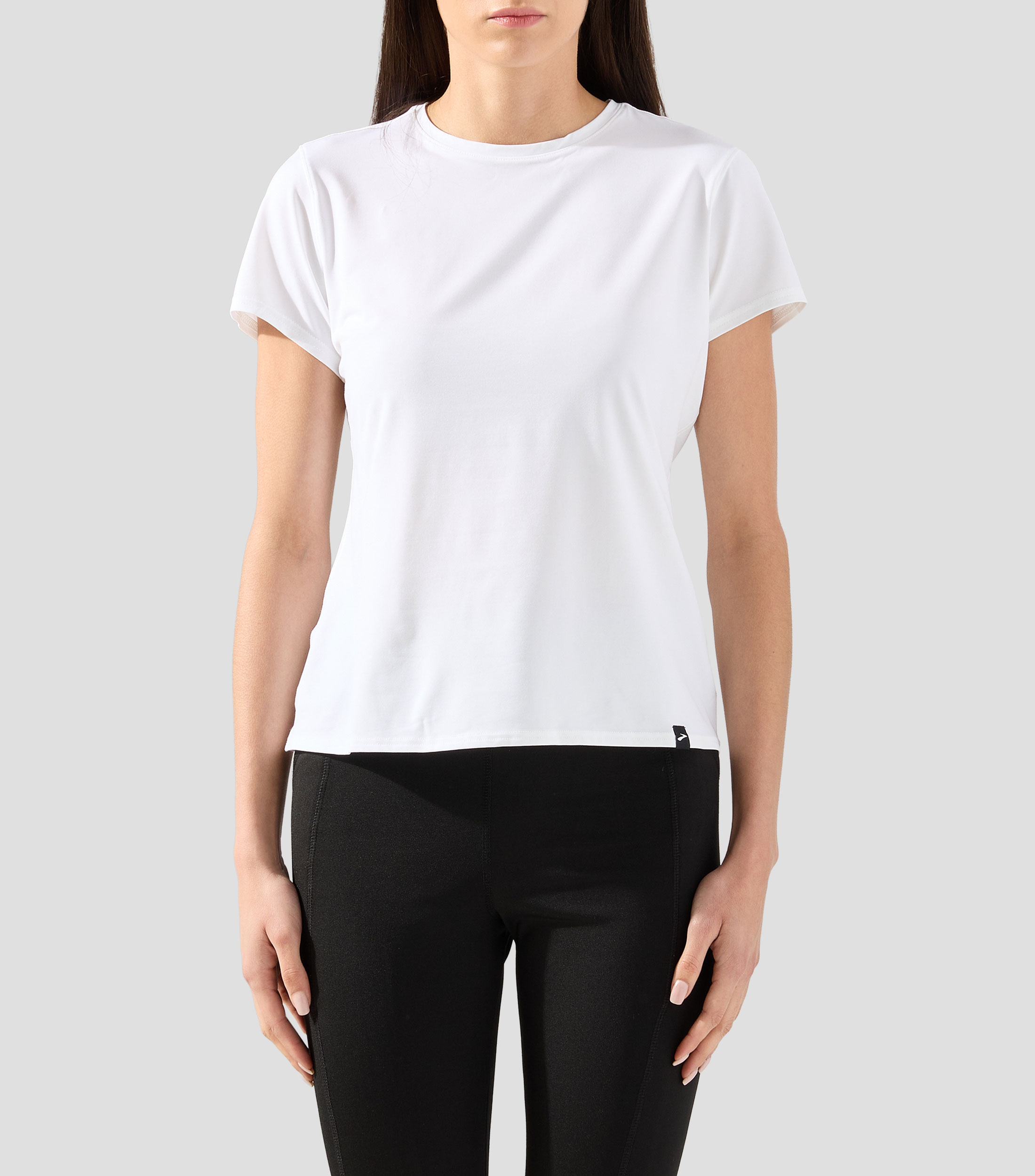 Playera de entrenamiento cuello redondo manga corta lisa Mujer