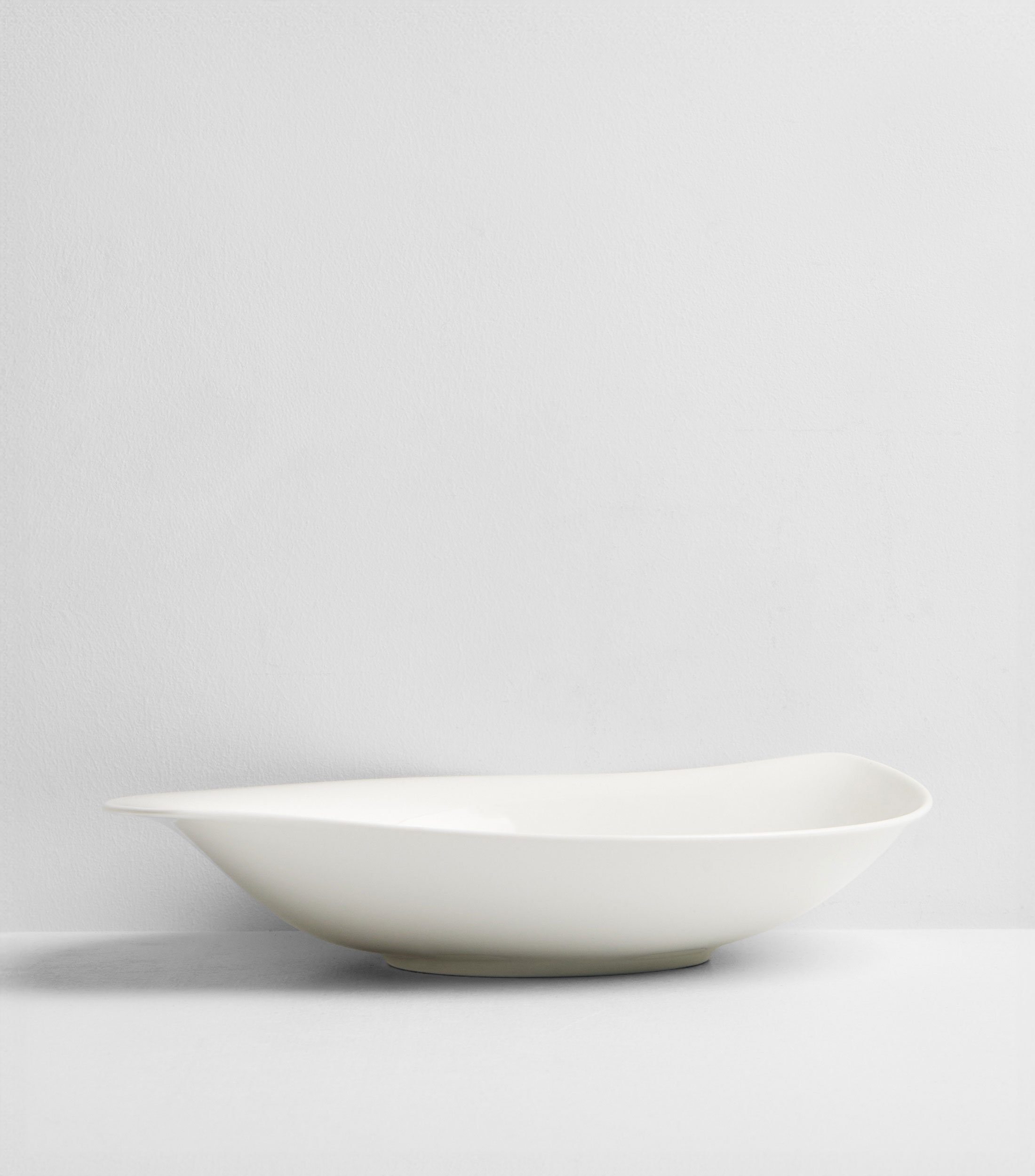 Plato Hondo New Cottage en porcelana