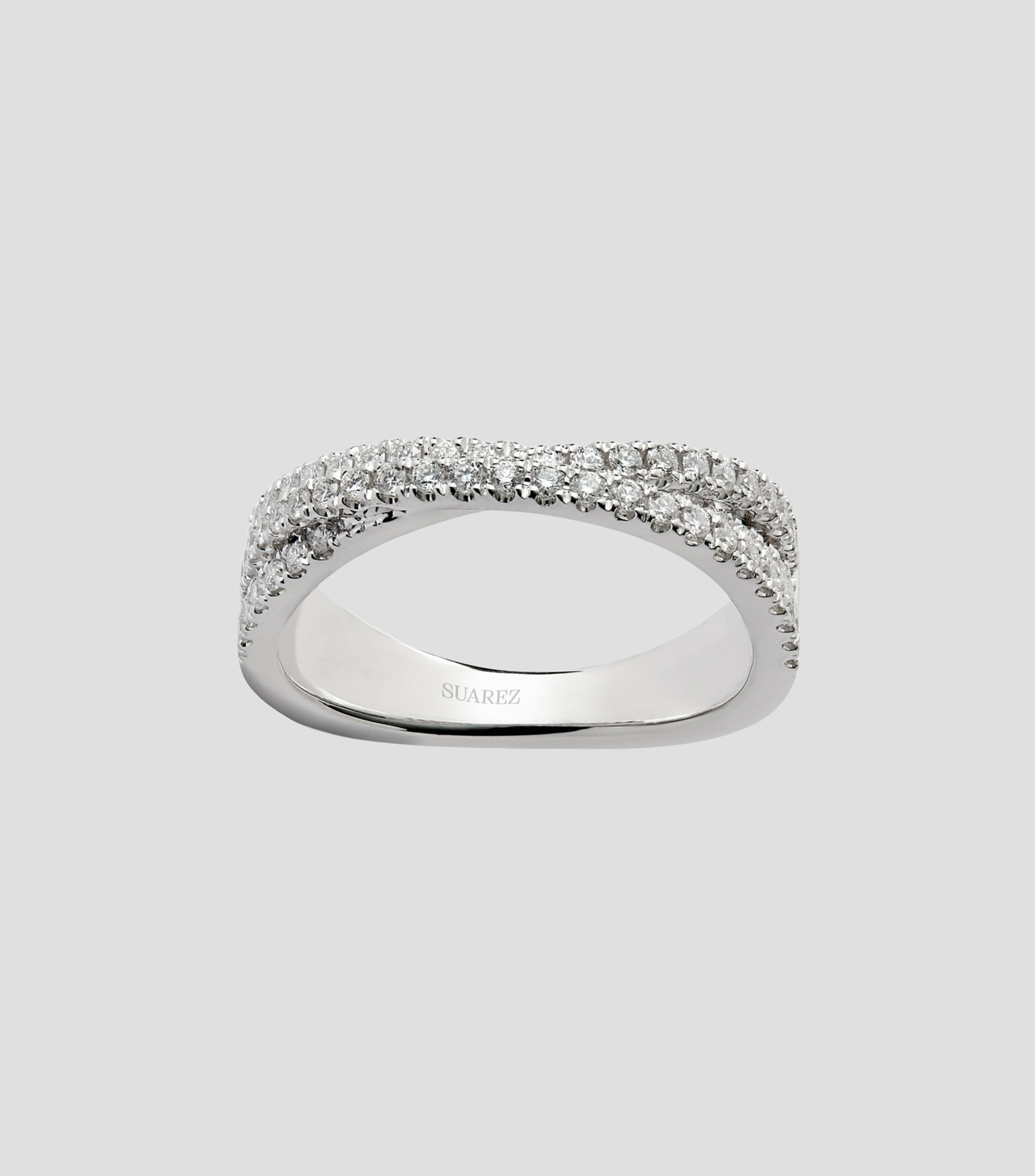 Anillo cruzado en Oro blanco de 18 Kilates con diamantes Mujer