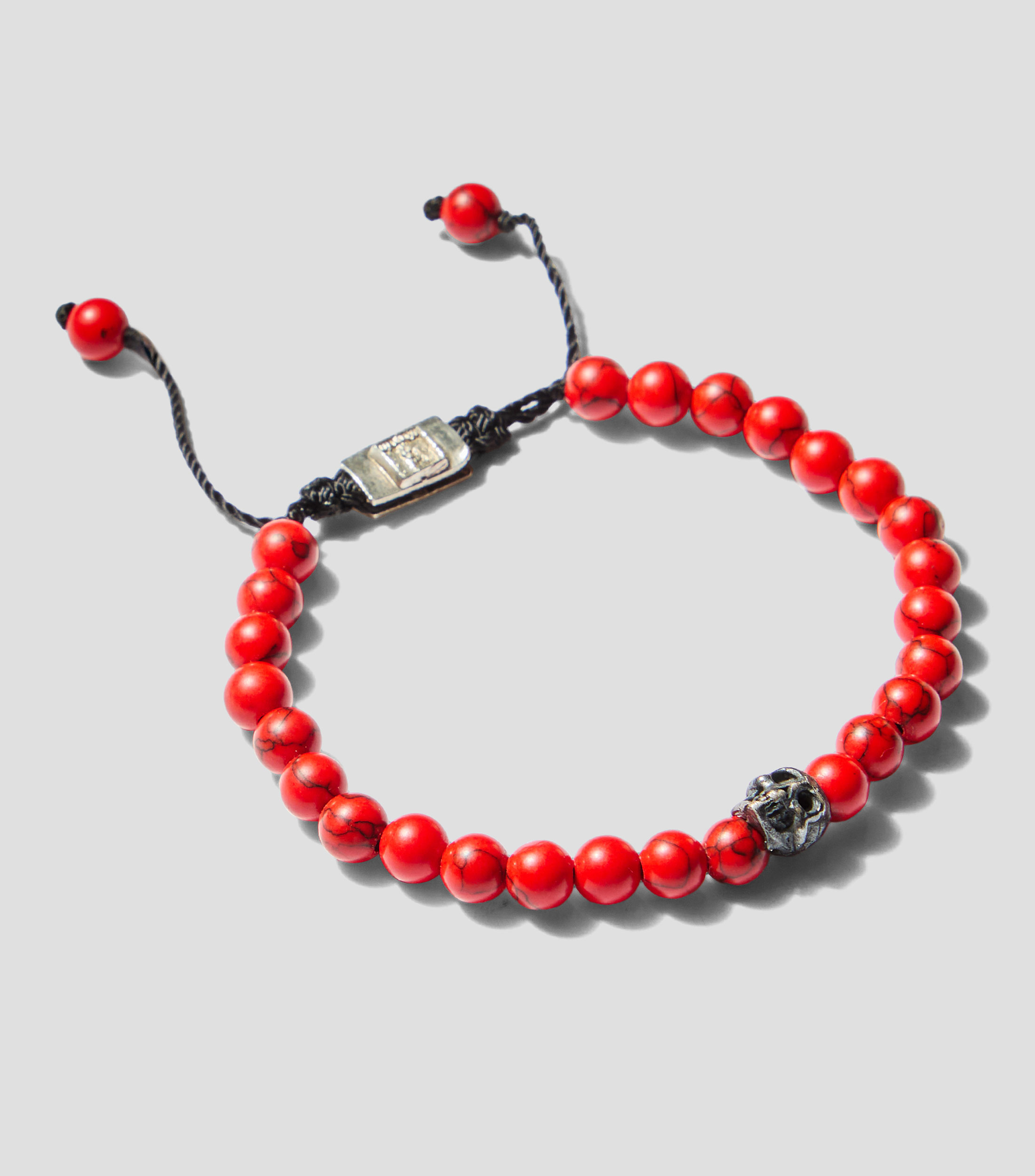 Pulsera de Howlita Roja con Calavera Hombre