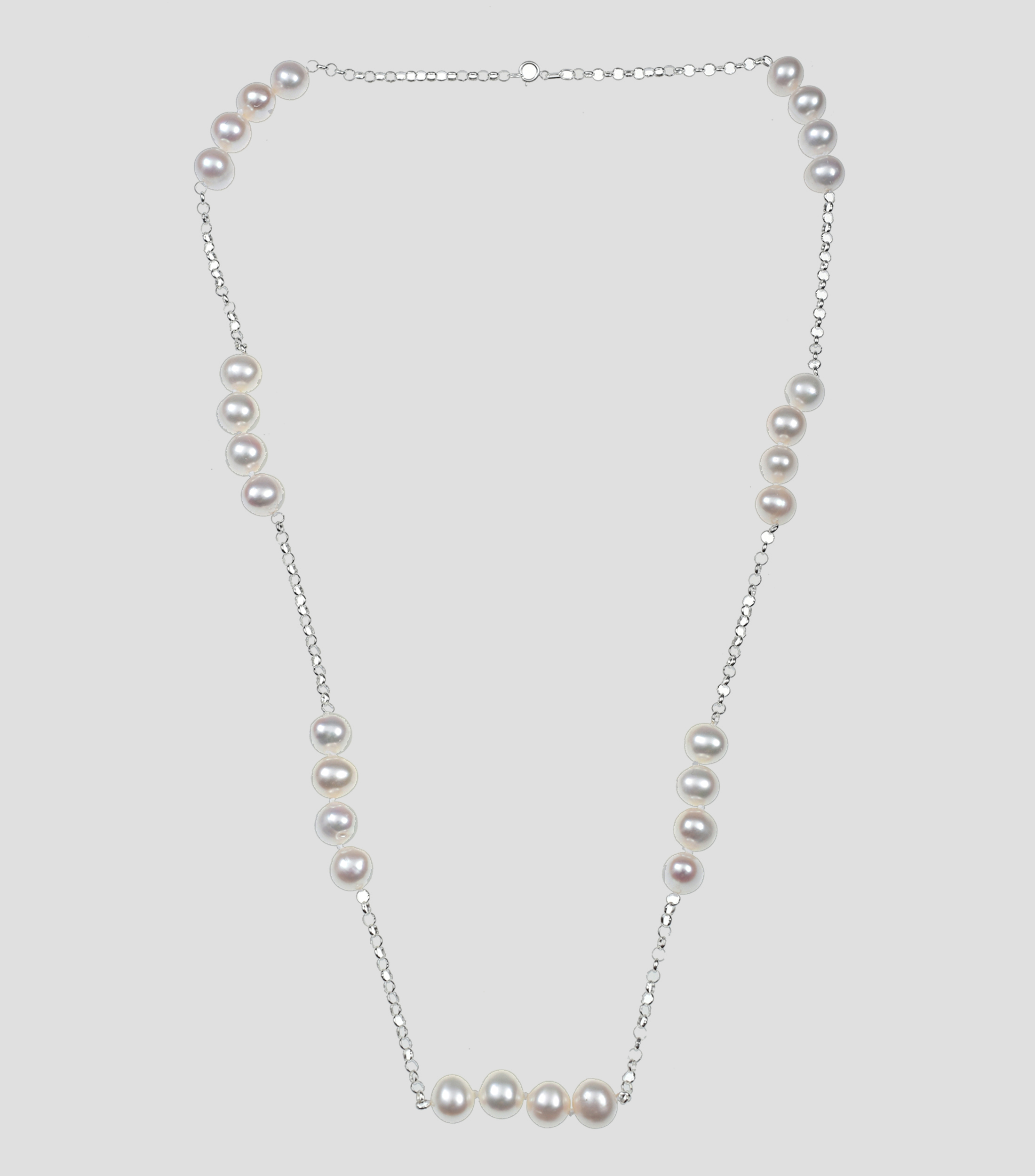 Cadena con plata y perlas Mujer