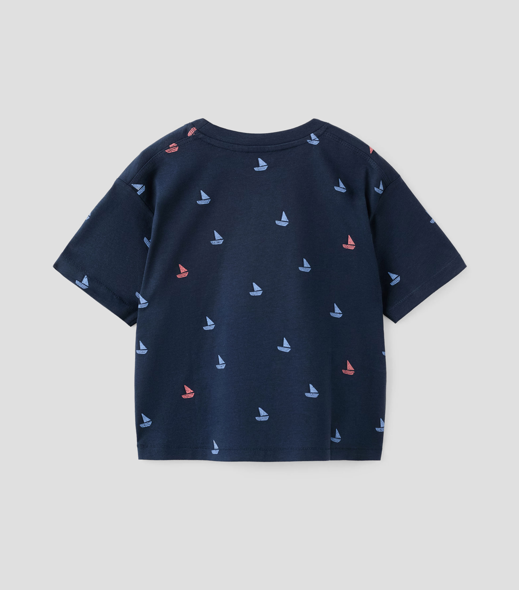 Playera cuello redondo manga corta estampada Niño