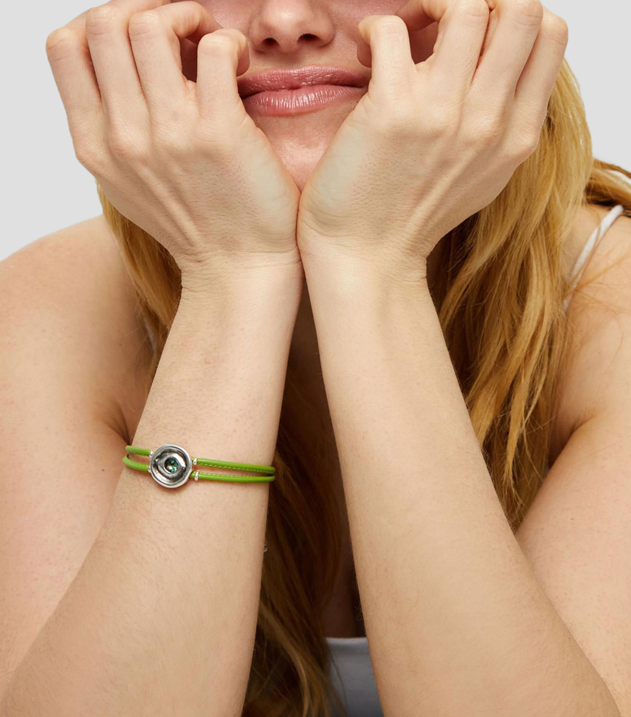 Pulsera en Cuero Mujer