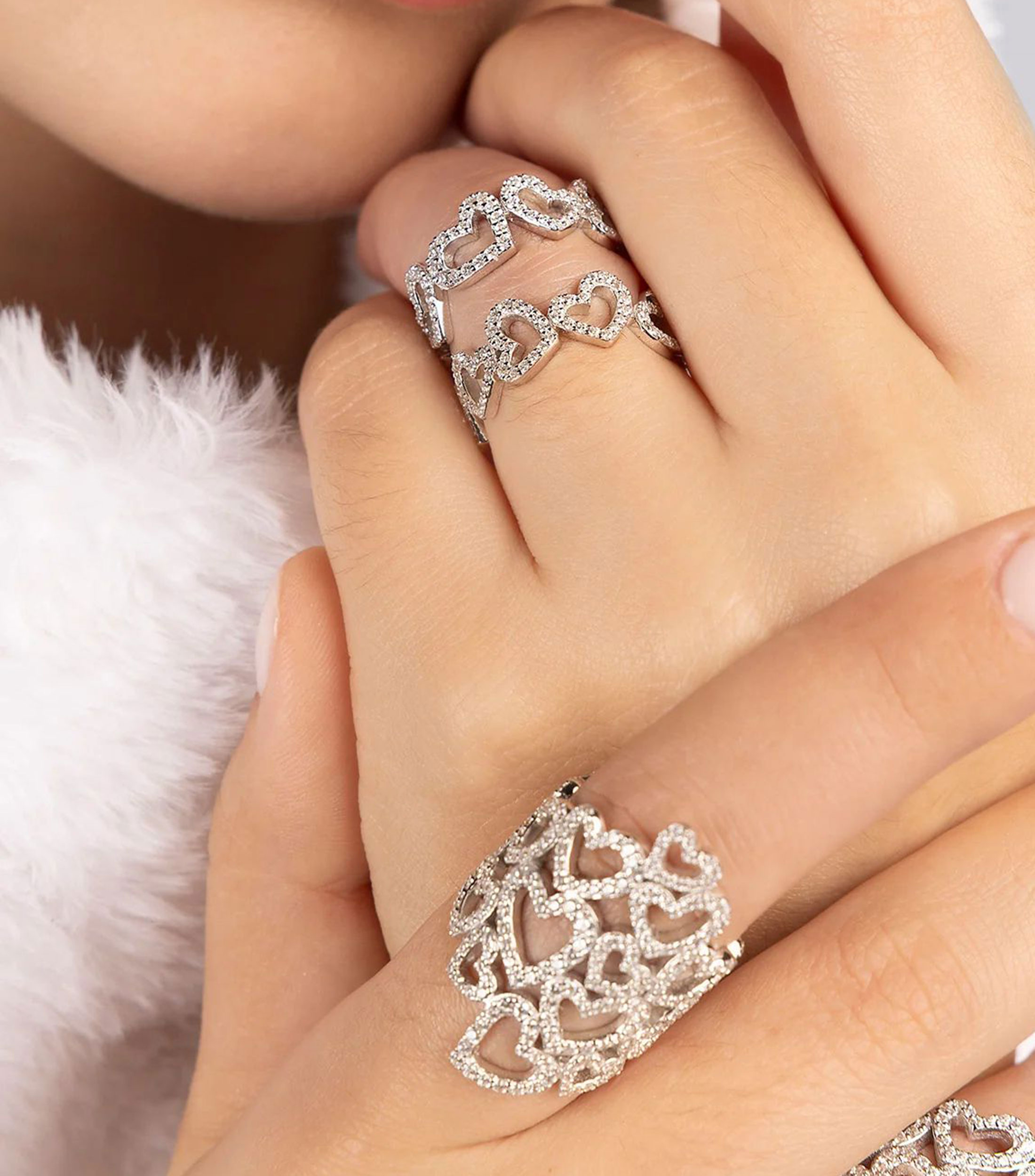 Anillo en plata .925 con incrustación de zirconia Mujer