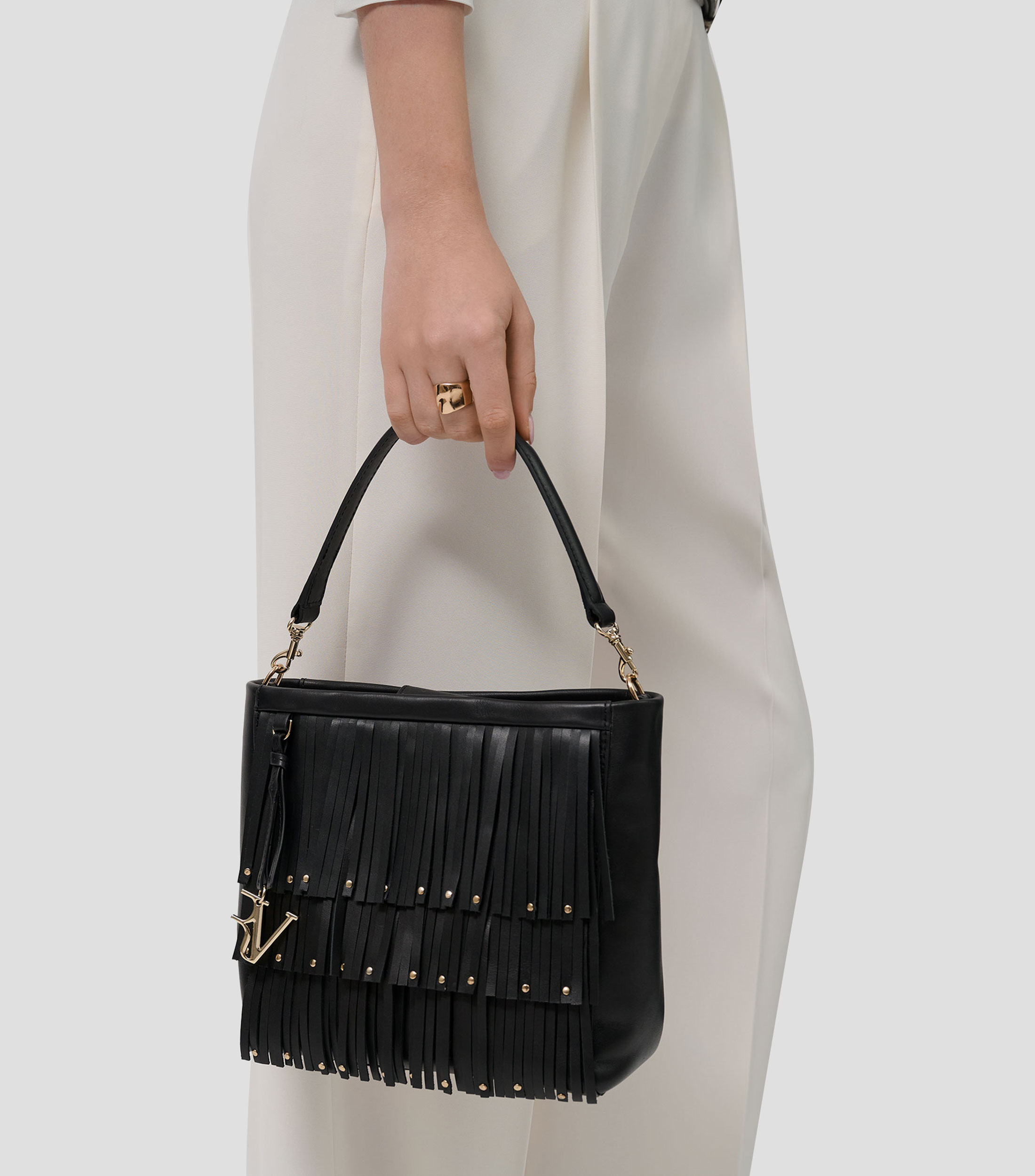 Bolsa Bucket Chloe en piel negra Mujer