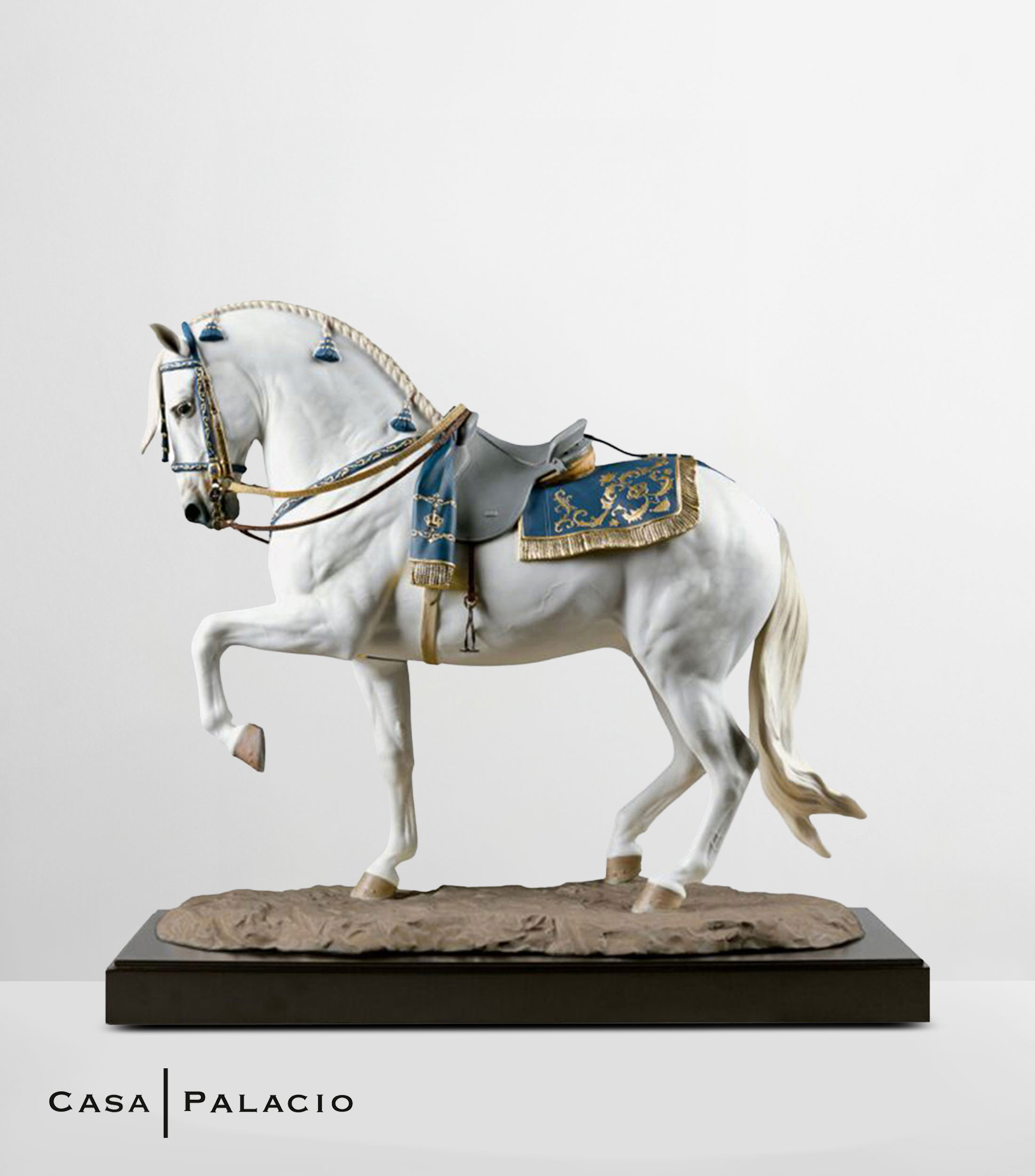 Escultura Caballo Espanol en porcelana