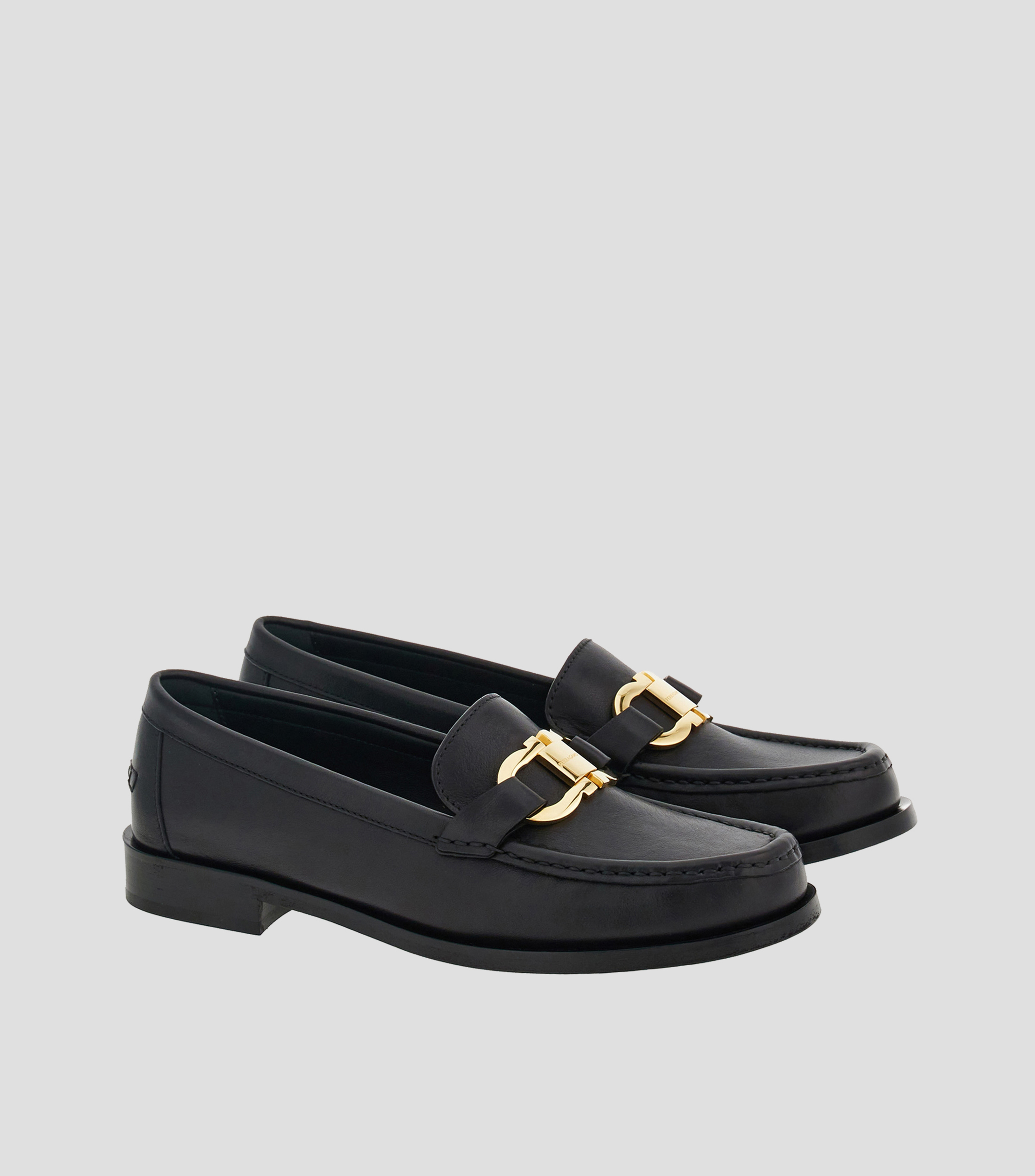 Mocasines con adorno Gancini Mujer