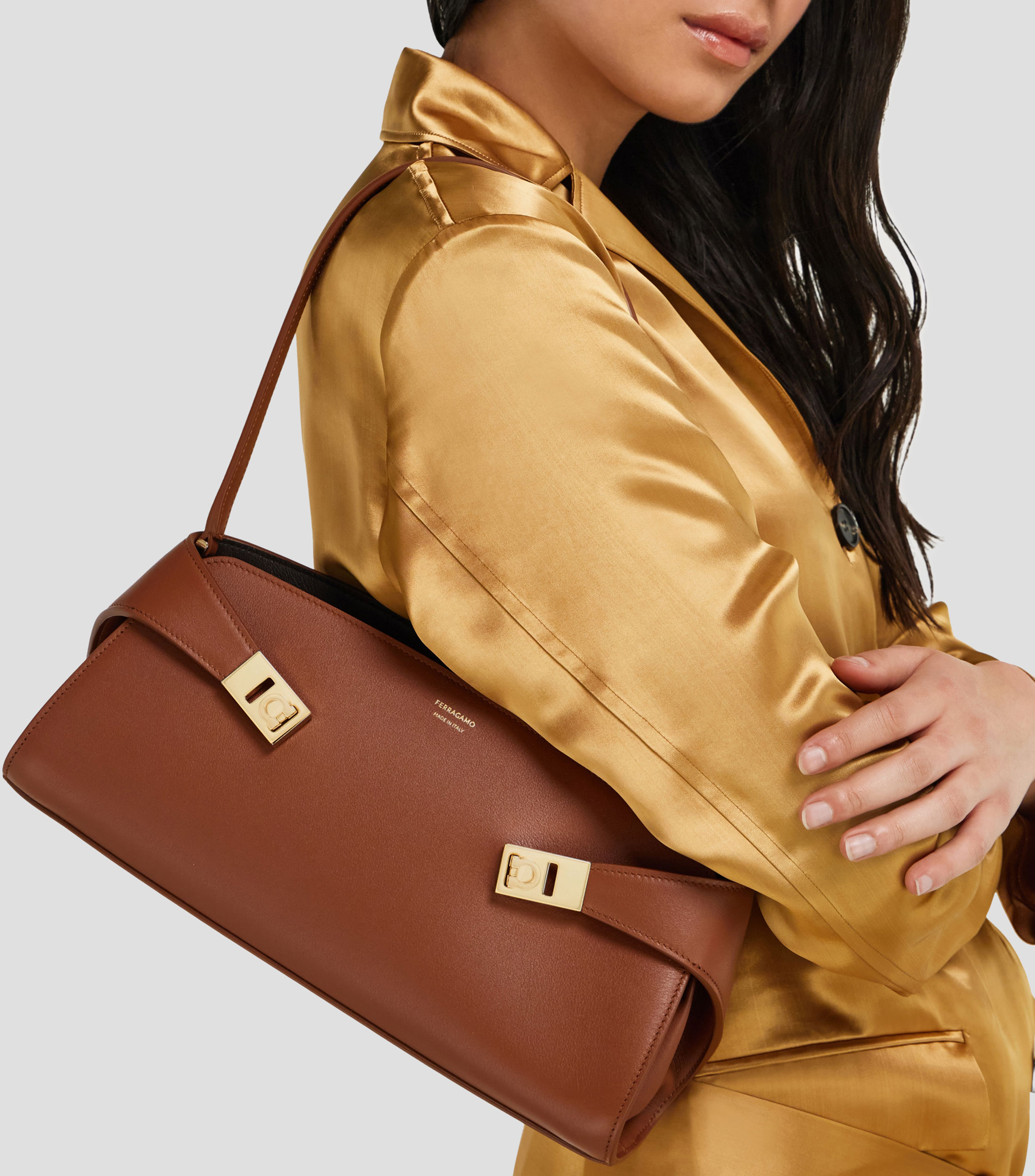 Bolsa Hug East-West