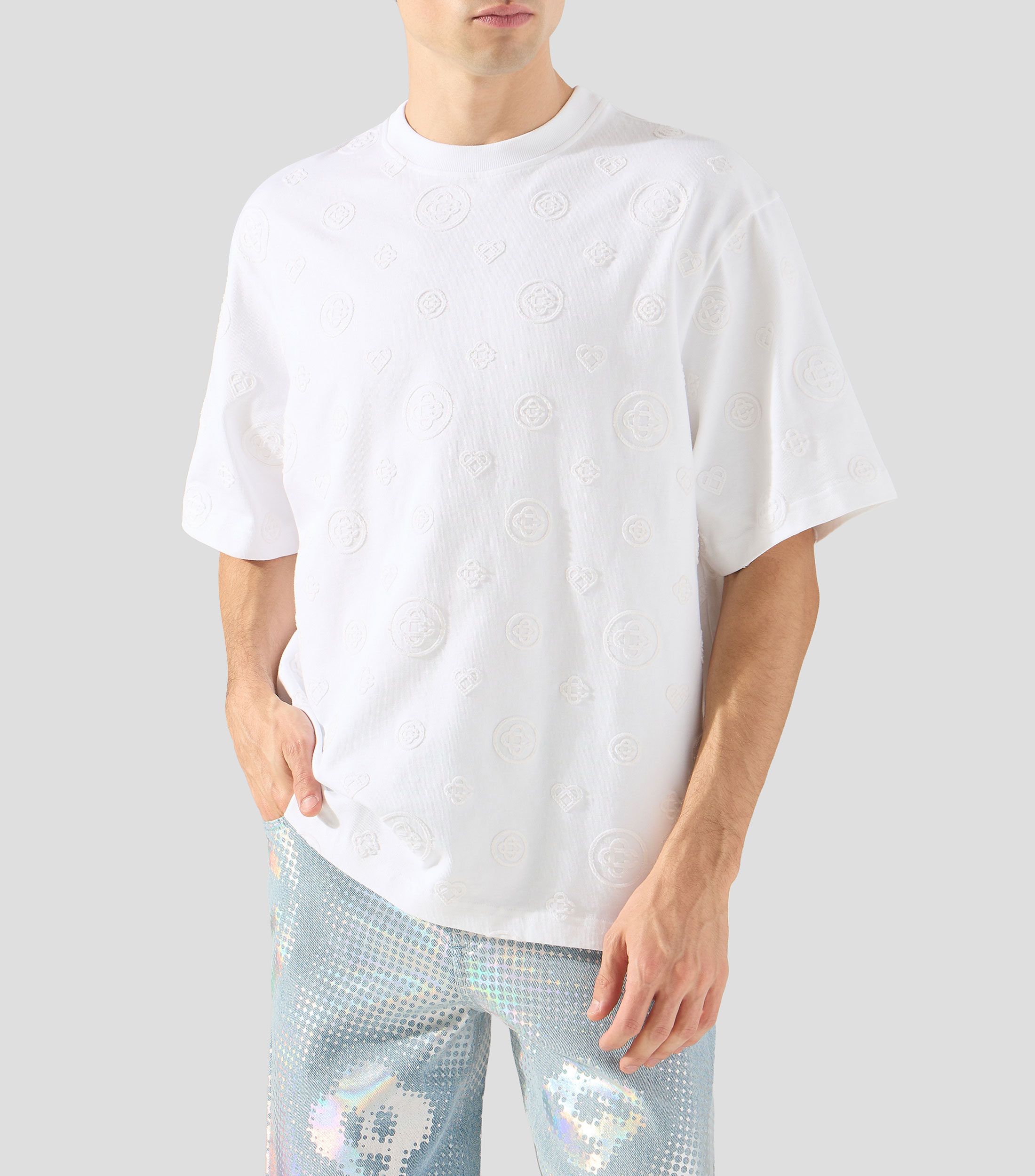 Playera de cuello redondo con manga corta con bordado Hombre