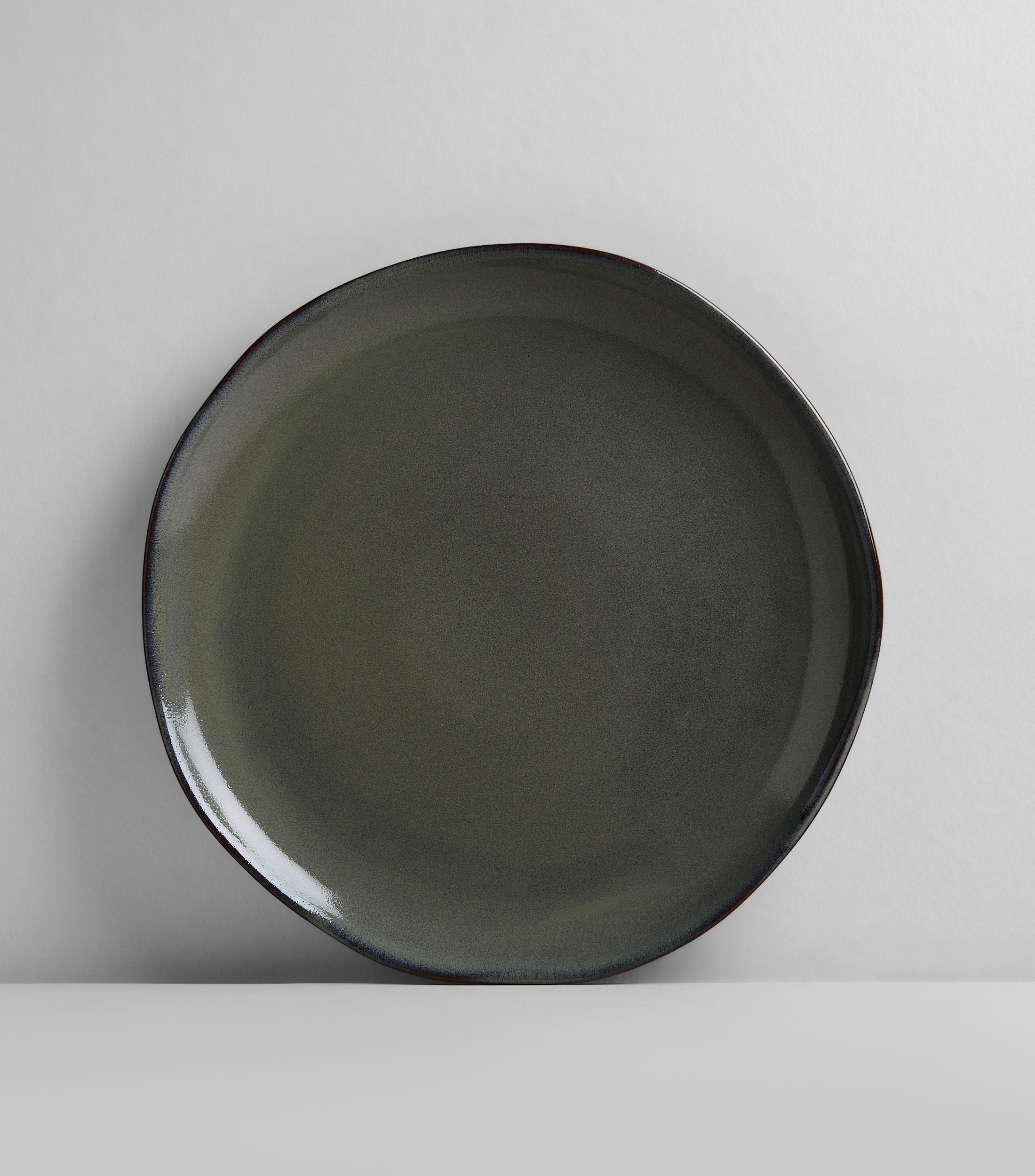 Plato trinche Ondulado gris liso