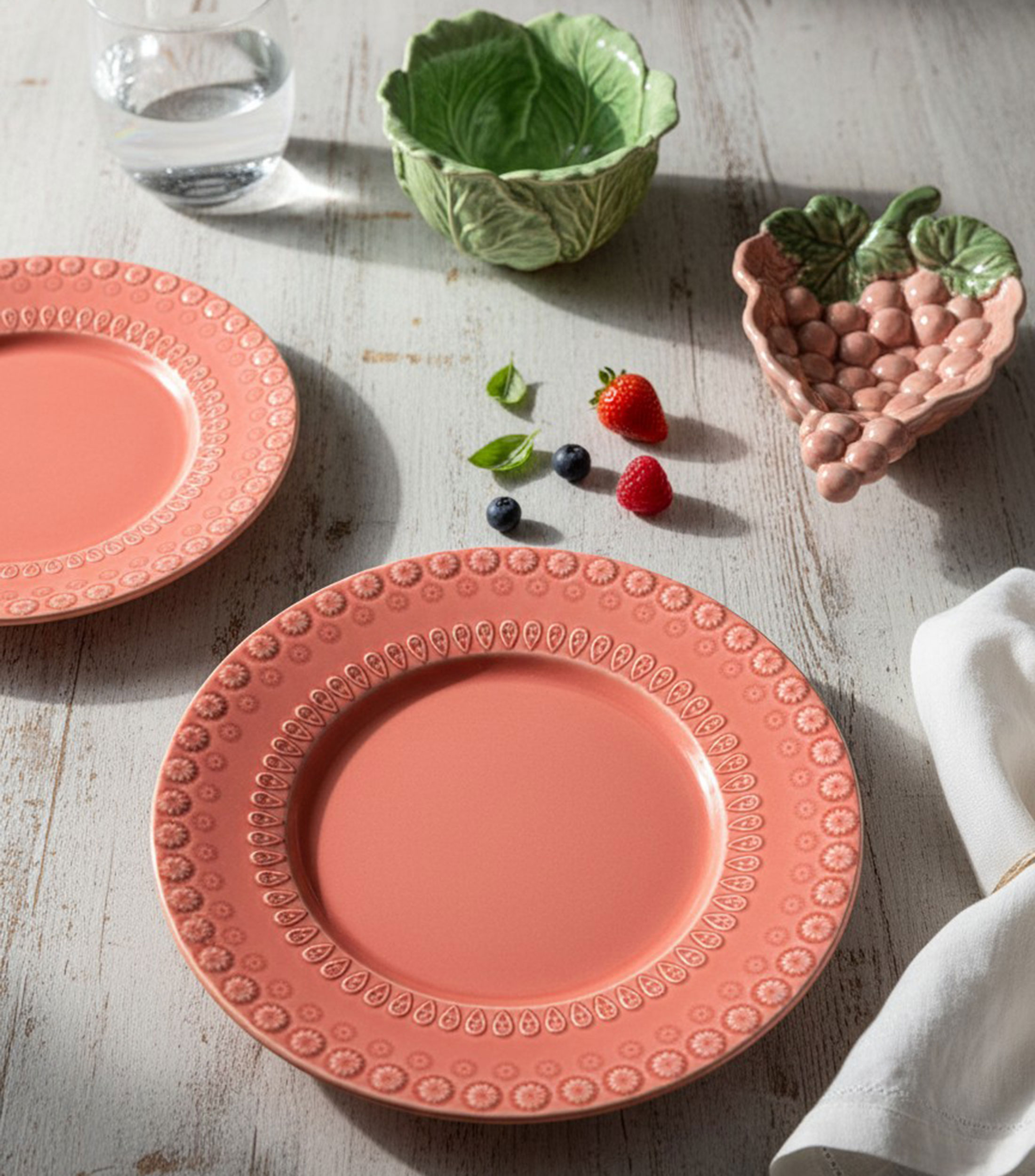 Plato para fruta rosa