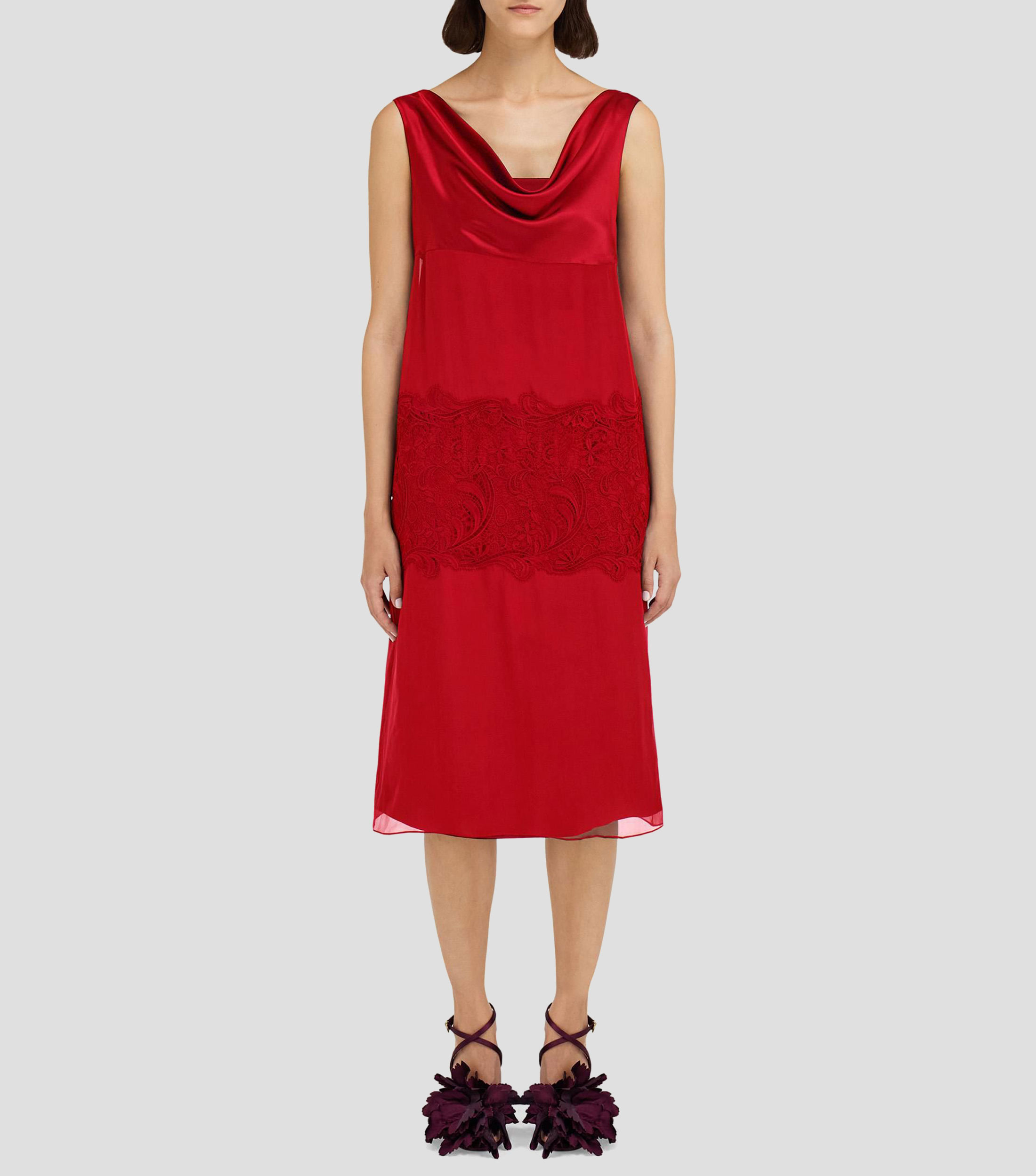 Vestido largo con bordado Mujer