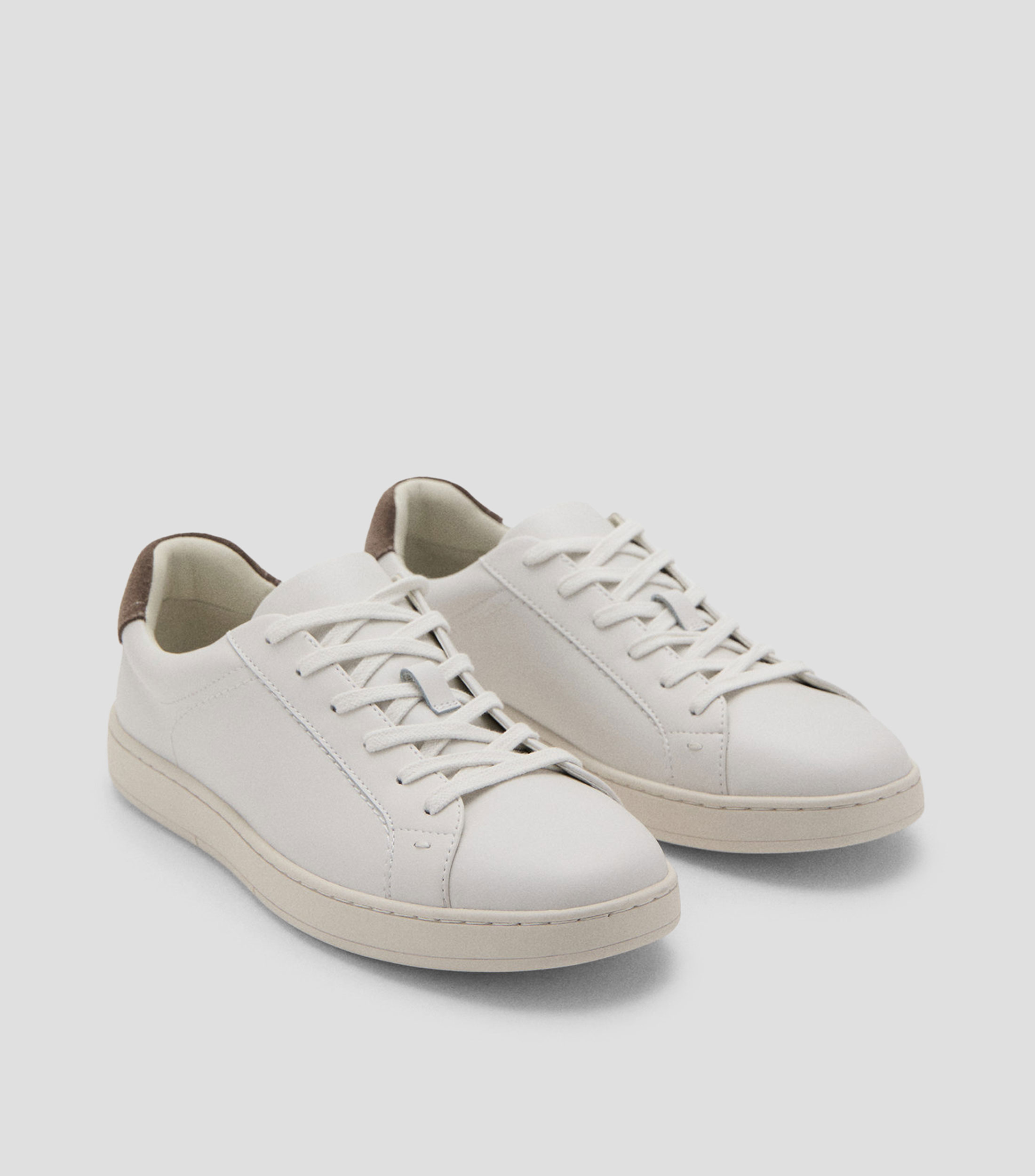 Tenis casuales en piel Hombre