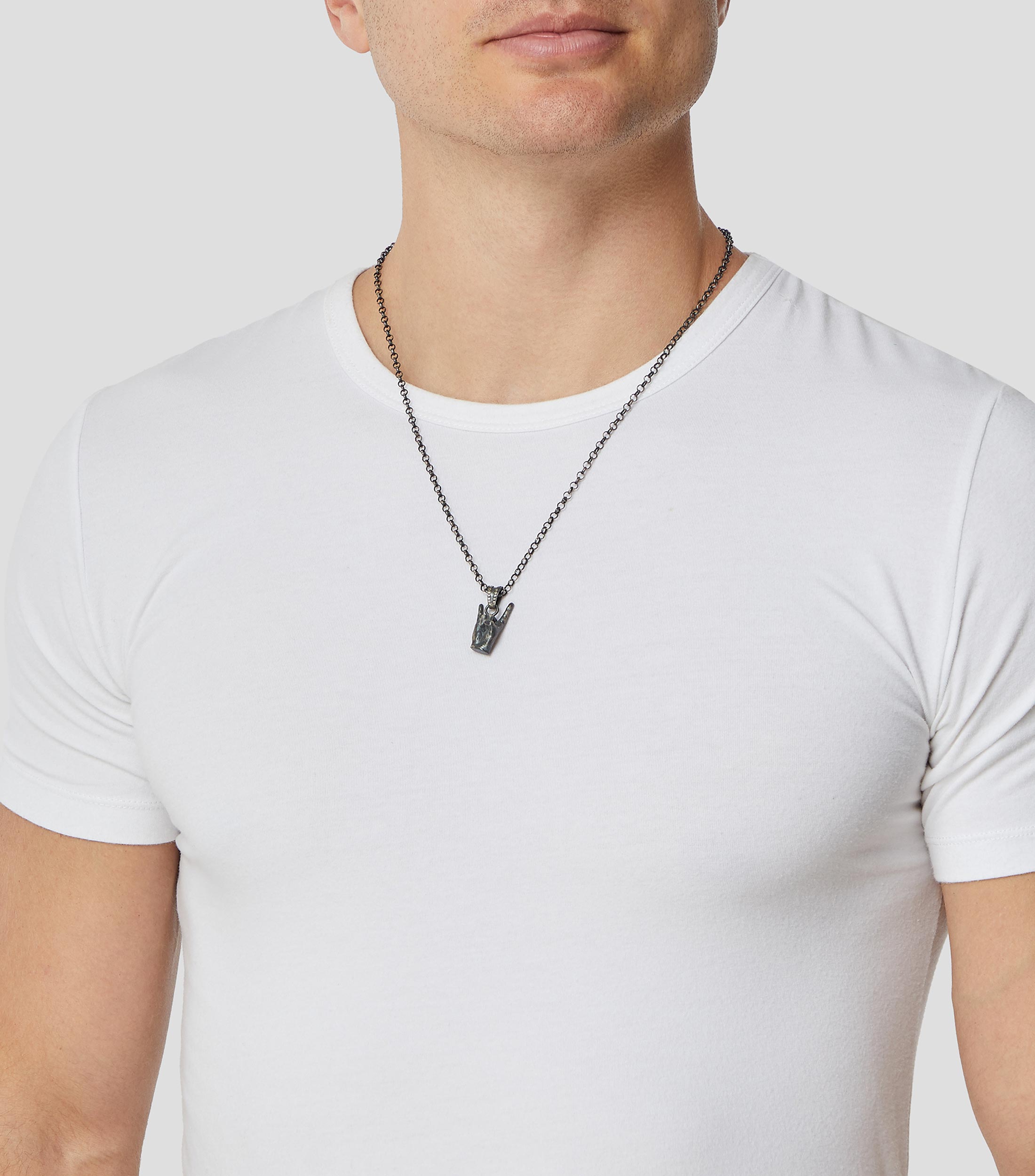 Dije RJ Hand en plata .925 Hombre
