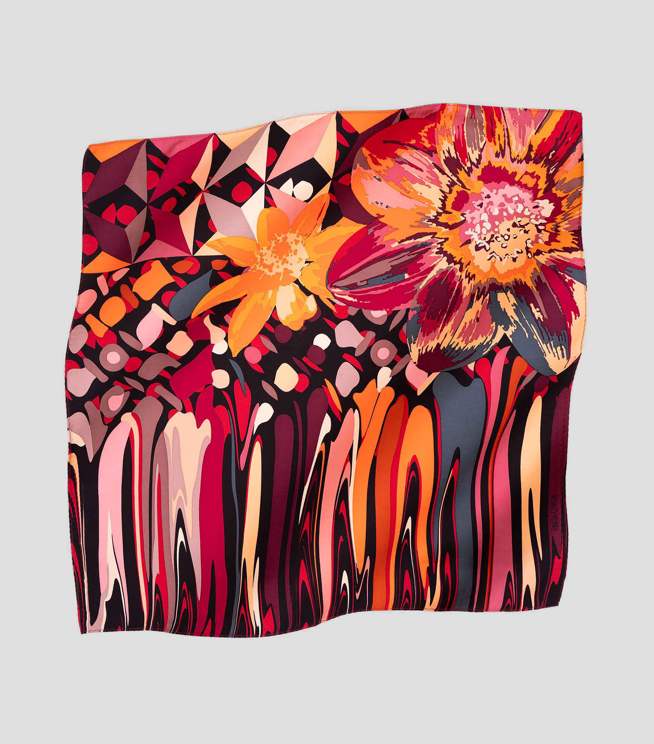 Mascada en seda negro estampada Mujer