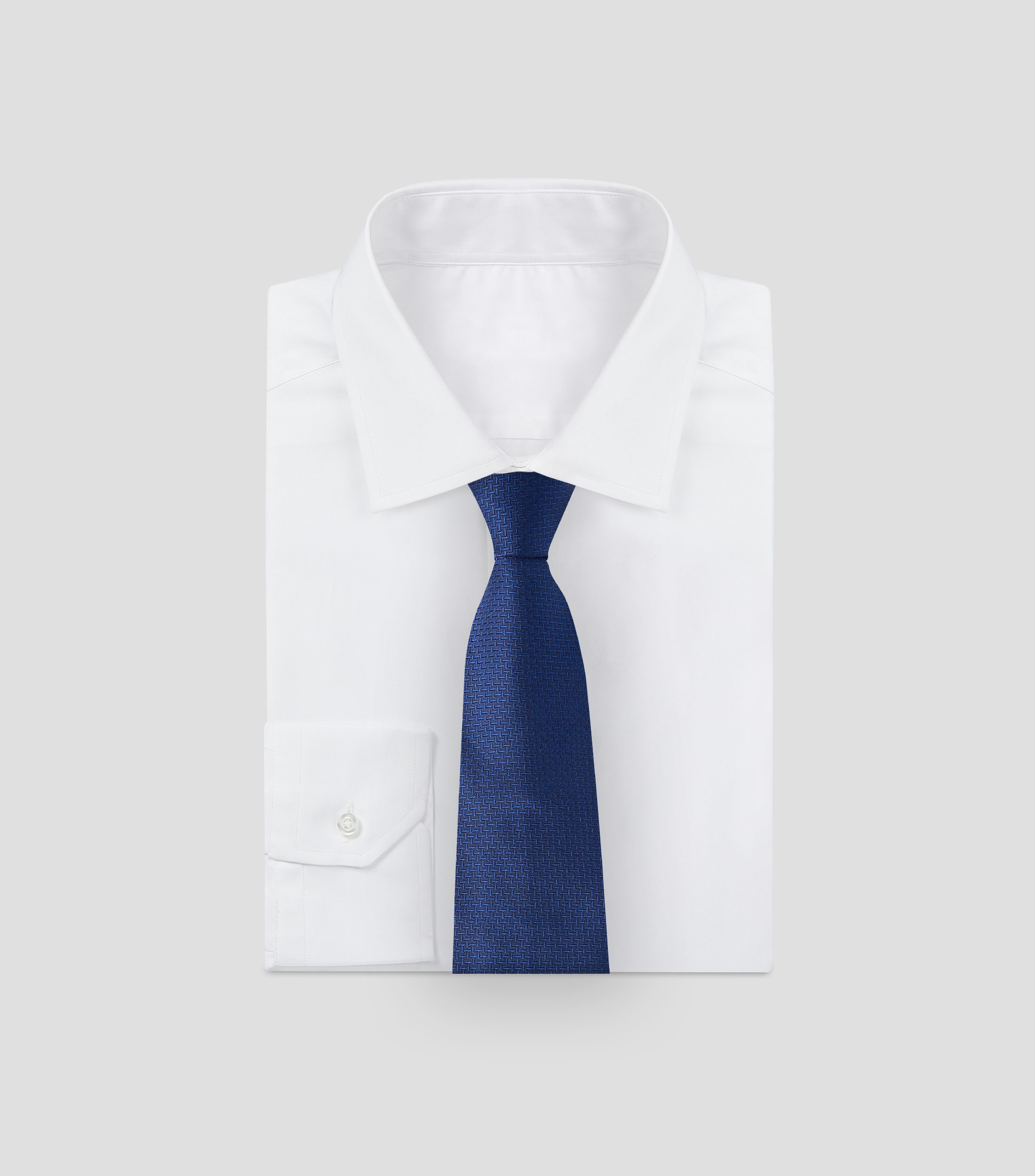 Corbata ancha en seda azul marino lisa