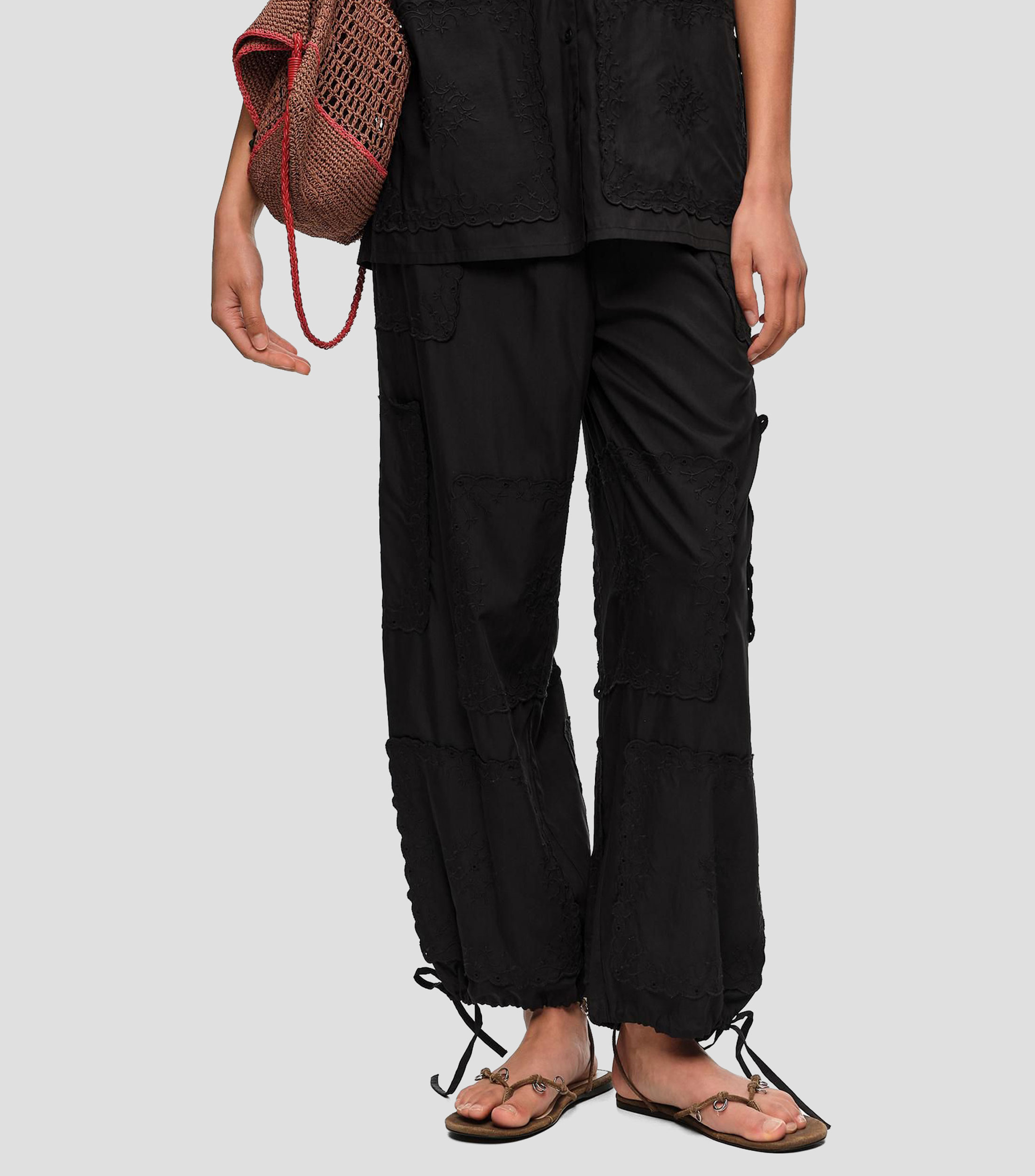 Pantalón patchwork de pañuelos bordados Mujer