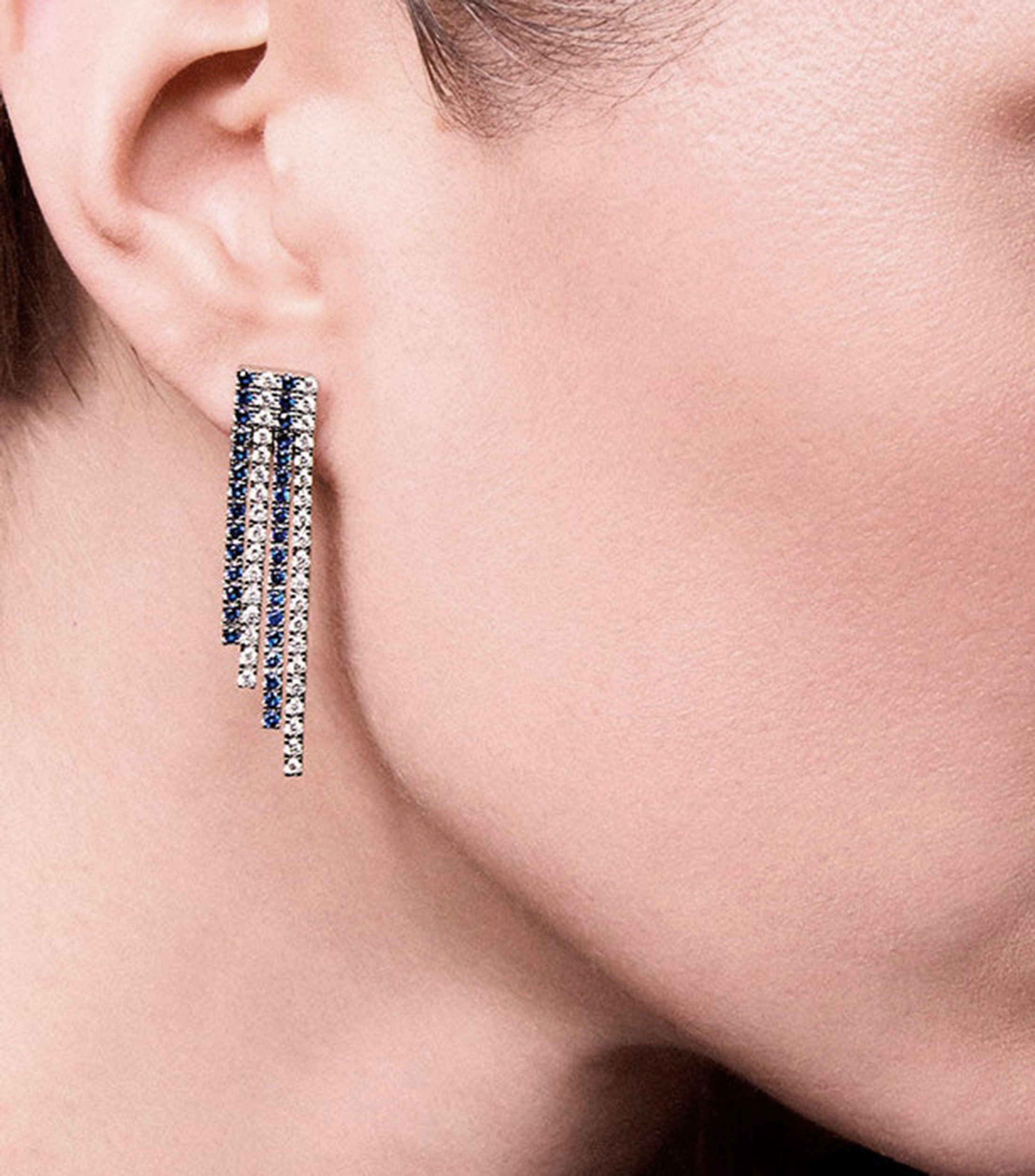 Pendientes en oro blanco de 18 kilates con diamantes y zafiro Mujer