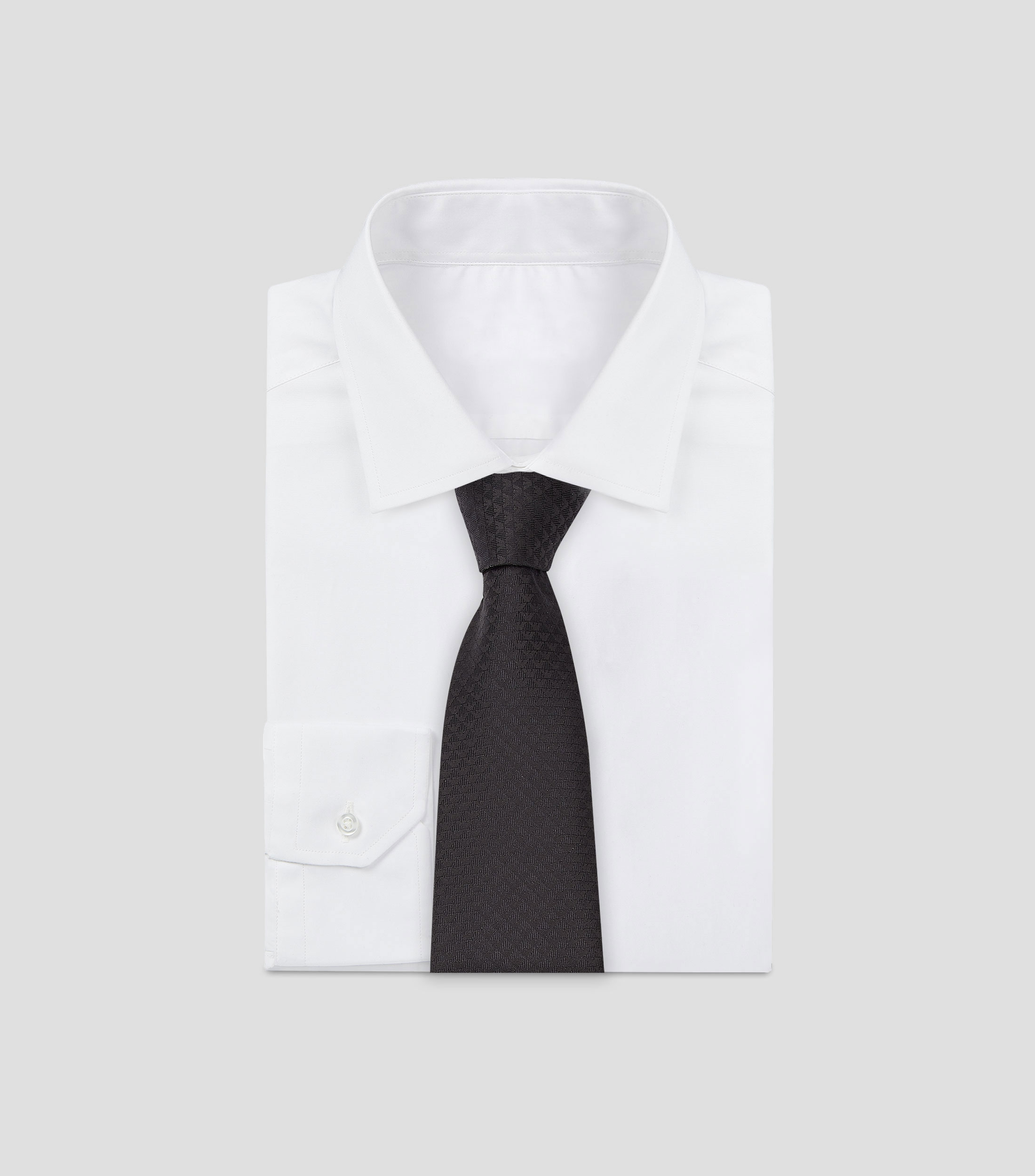 Corbata de seda negro con monogram