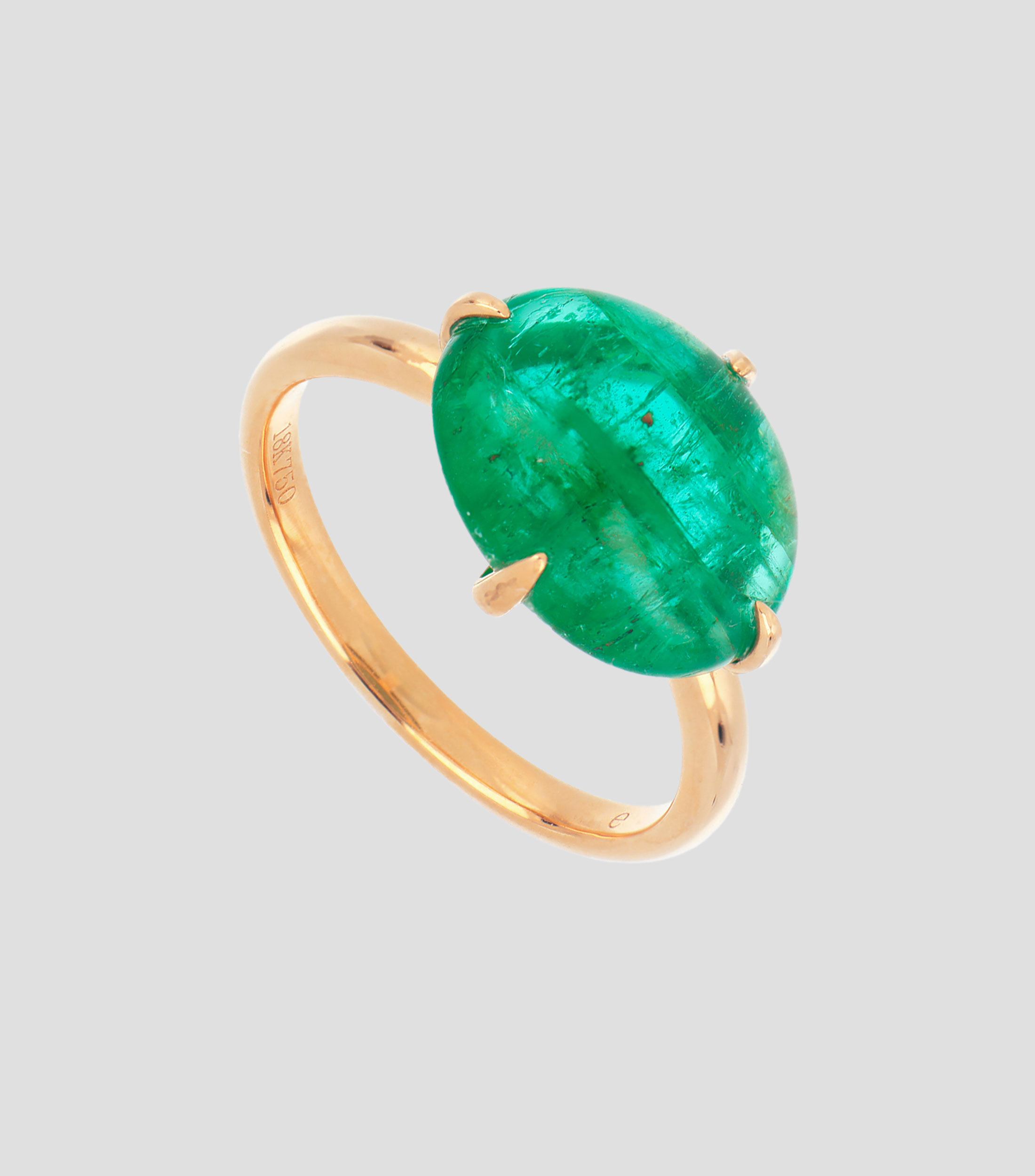 Anillo en oro amarillo de 18 Kilates con esmeralda Mujer