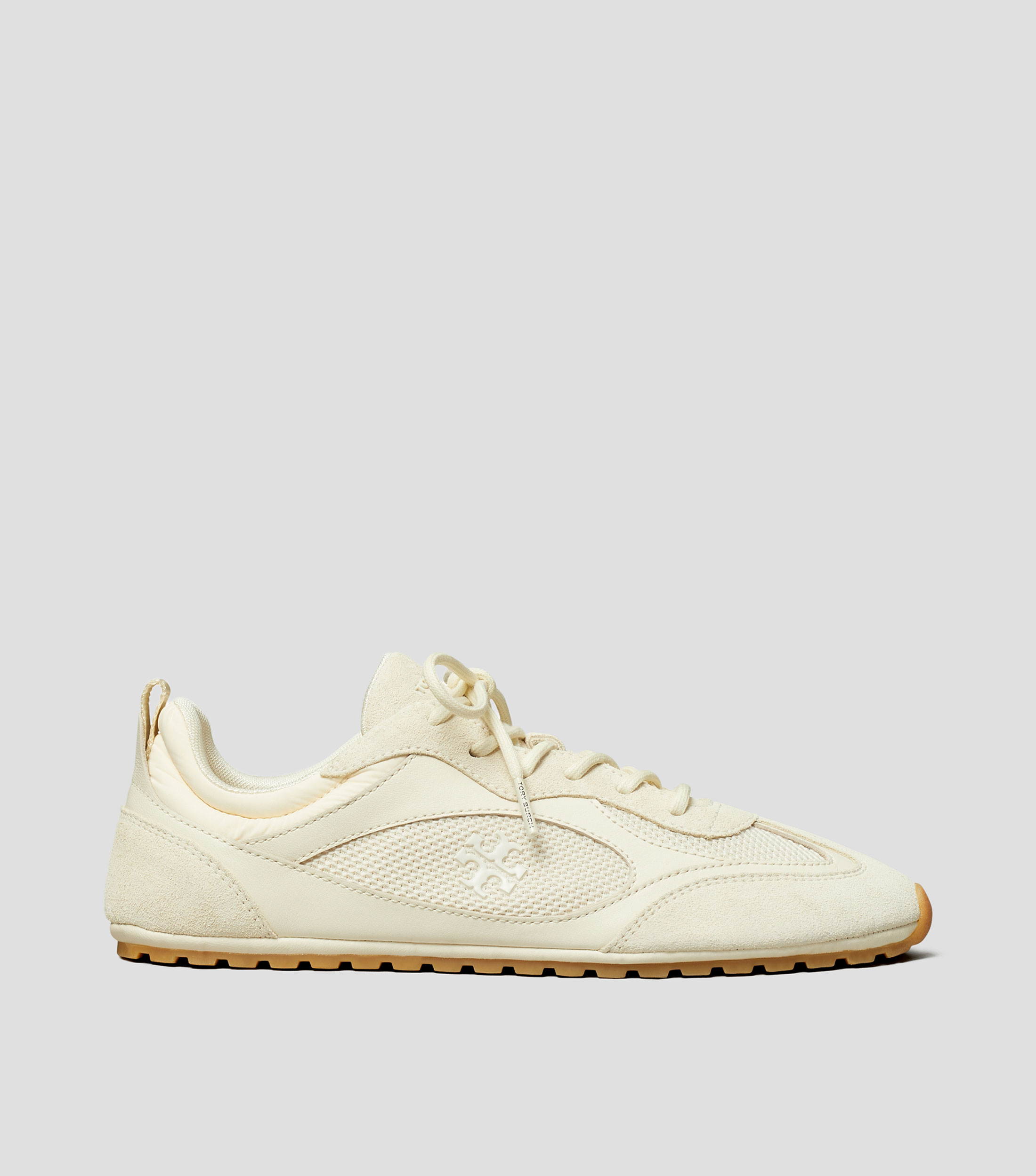 Tenis Tory Travel