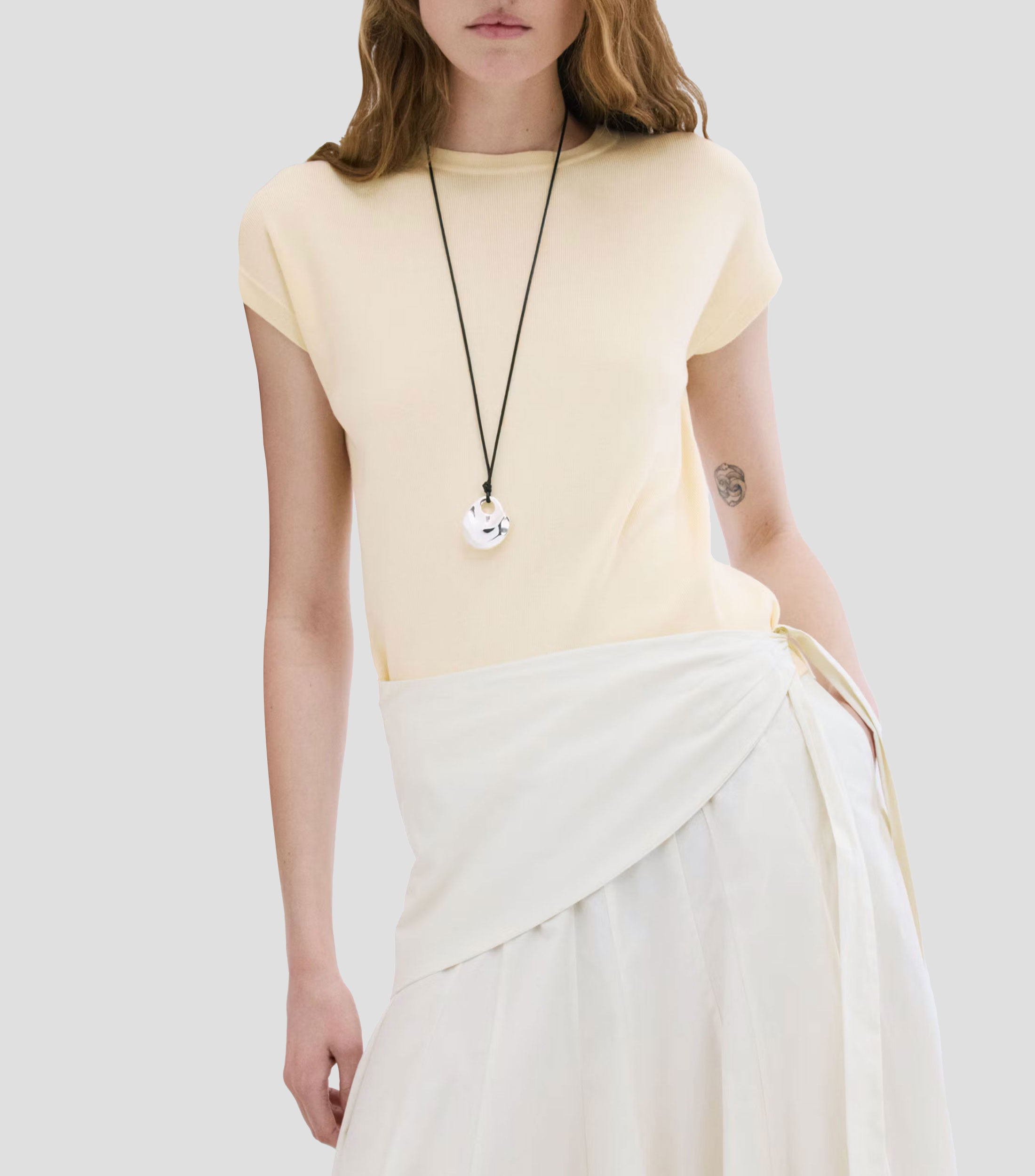 Suéter cuello redondo Mujer