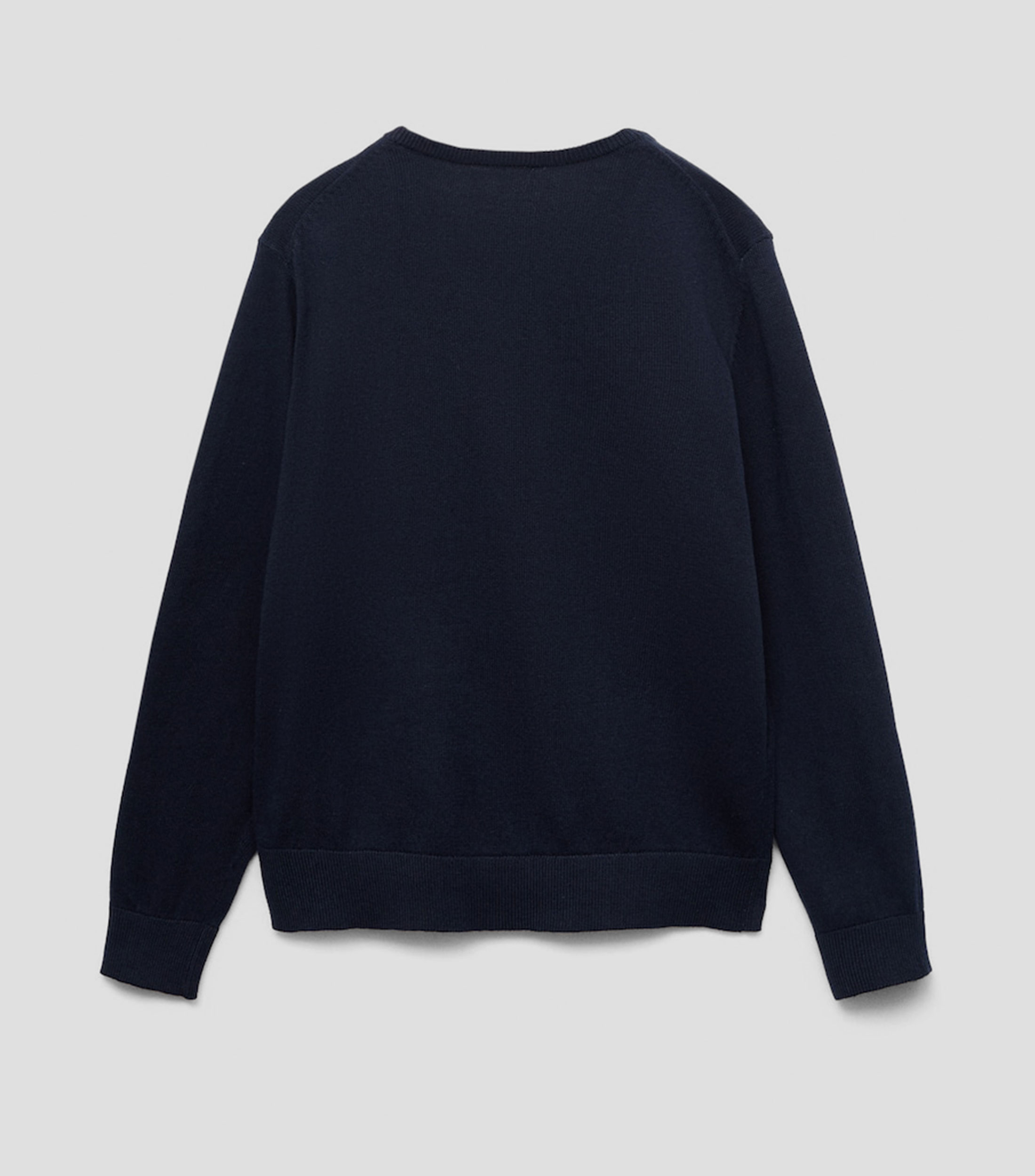 Suéter cuello V Niño