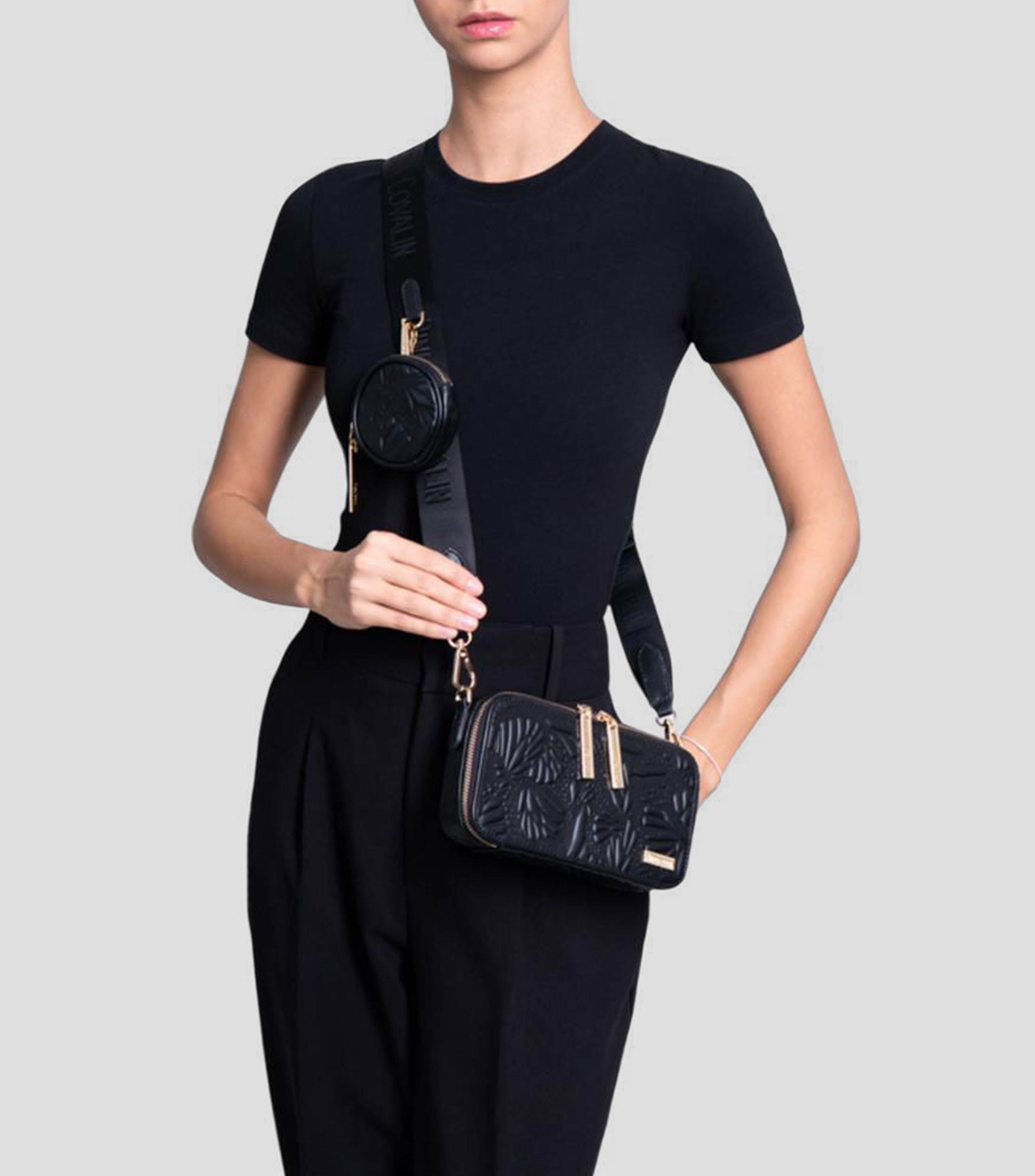 Bolsa Crossbody en piel con grabado de mariposa Mujer