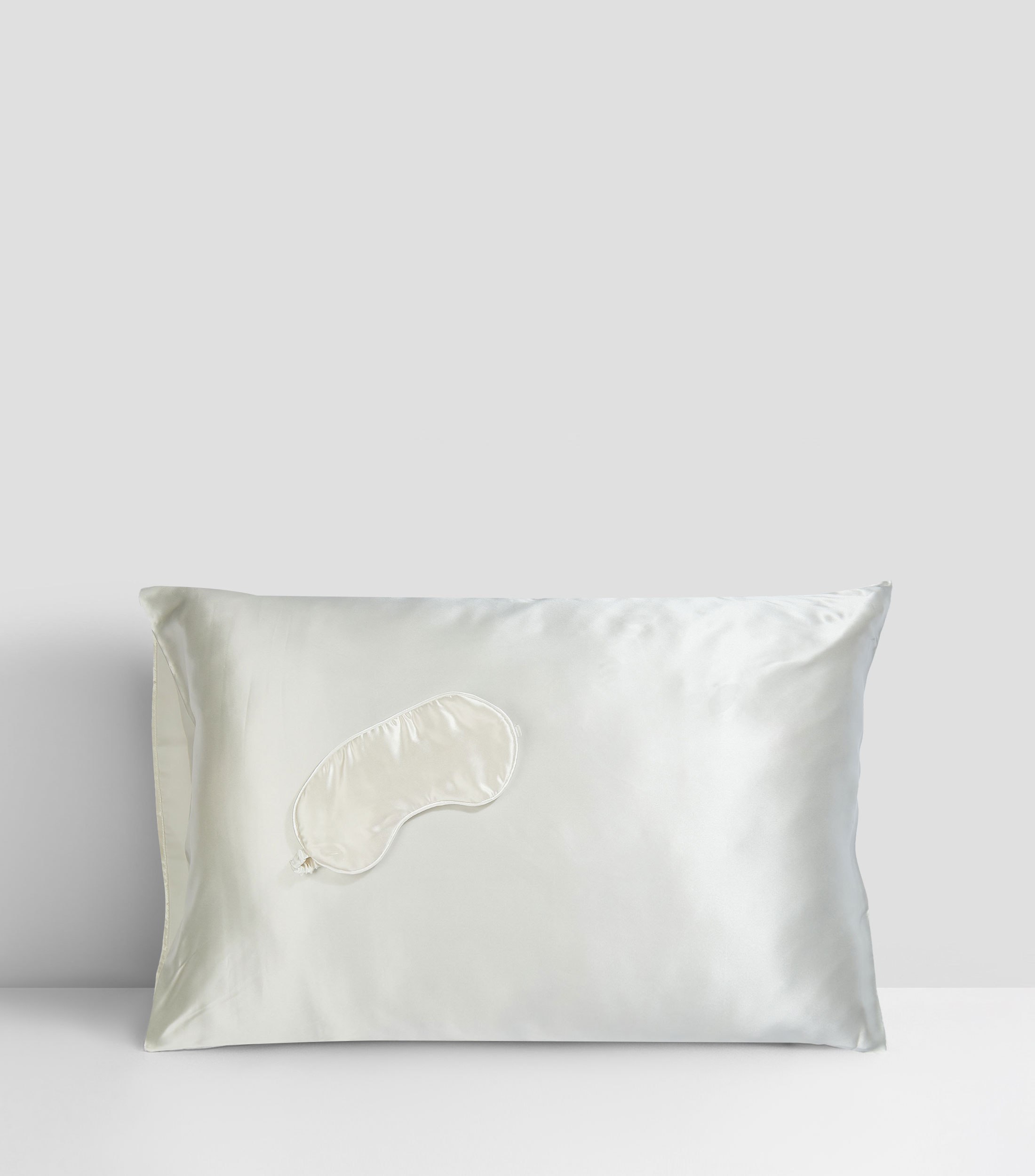 Set de Funda para Almohada Estandar y Antifaz