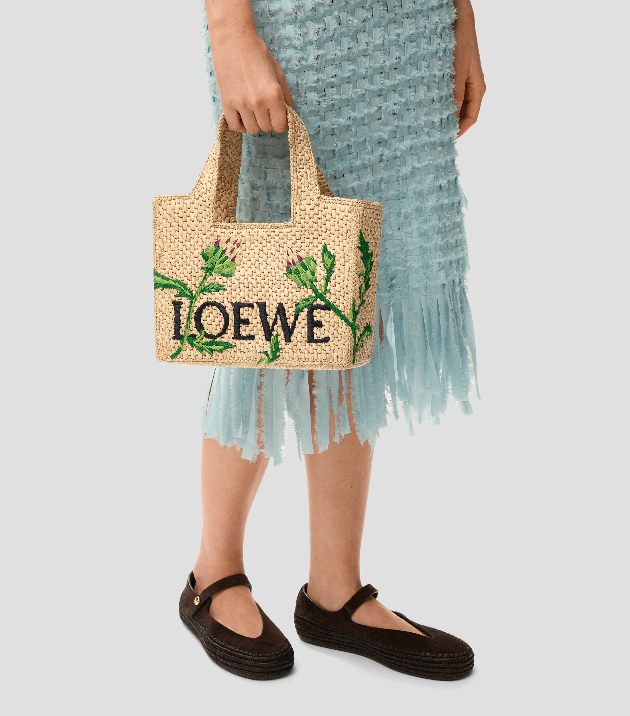 Bolsa Loewe Font Tote pequeño en rafia Mujer